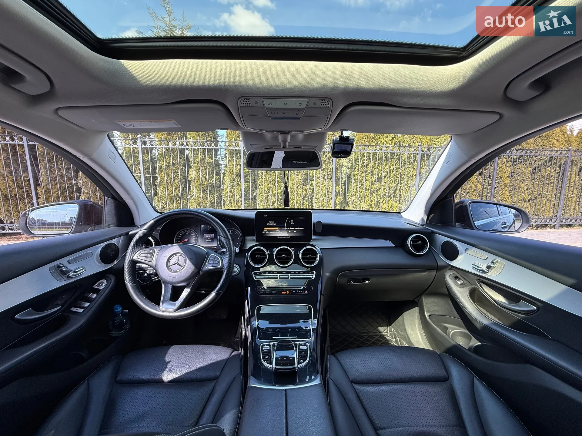 2018 Mercedes-Benz GLC - мініатюра 19