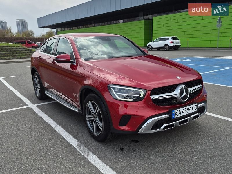 Mercedes-Benz GLC-Class 2019
