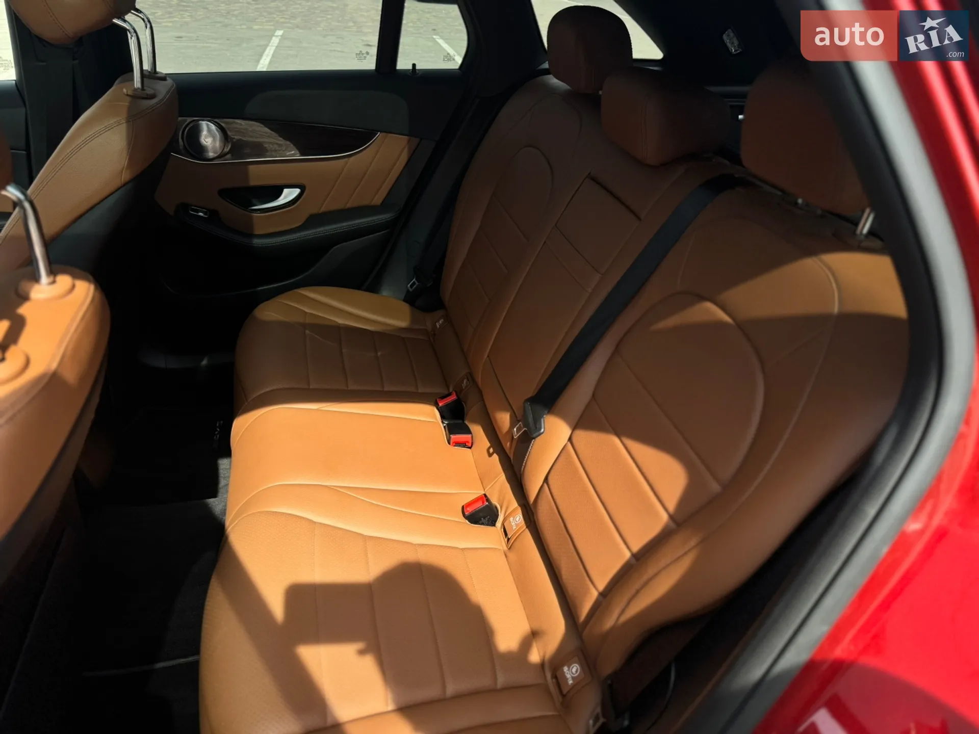 2020 Mercedes-Benz GLC - мініатюра 23