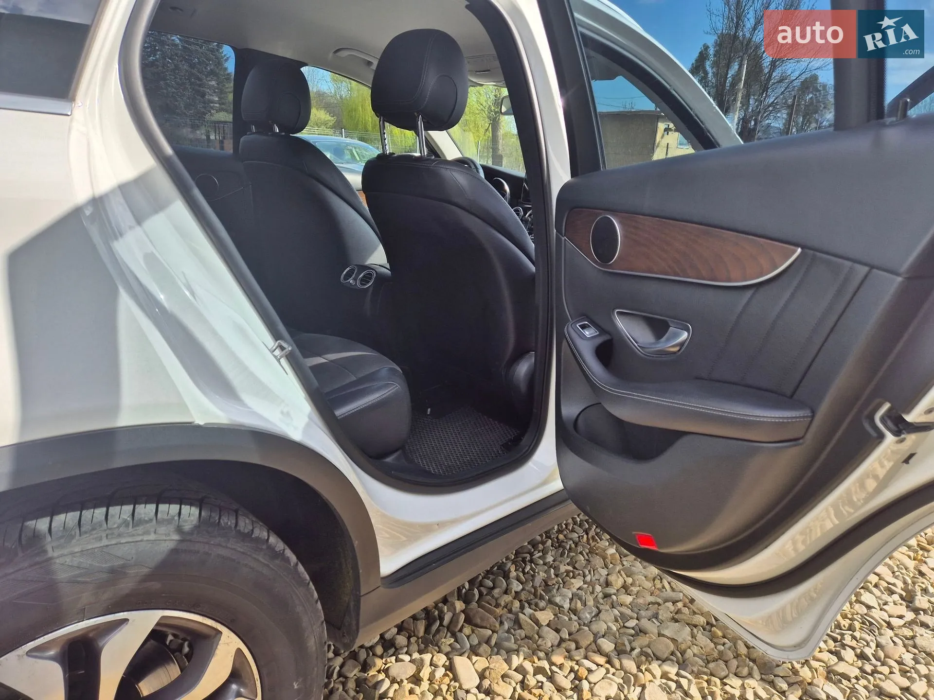 2016 Mercedes-Benz GLC - мініатюра 12