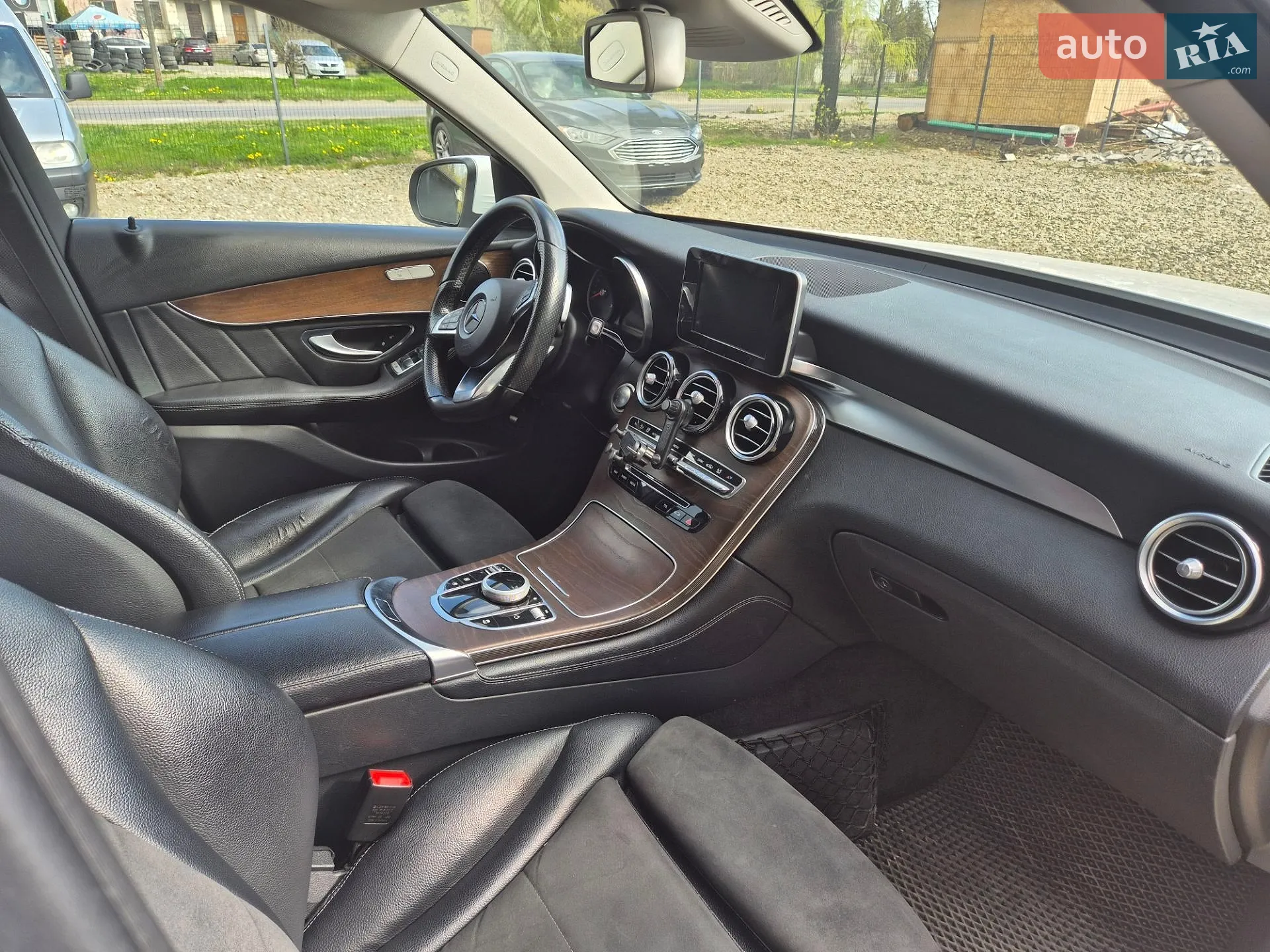 2016 Mercedes-Benz GLC - мініатюра 17