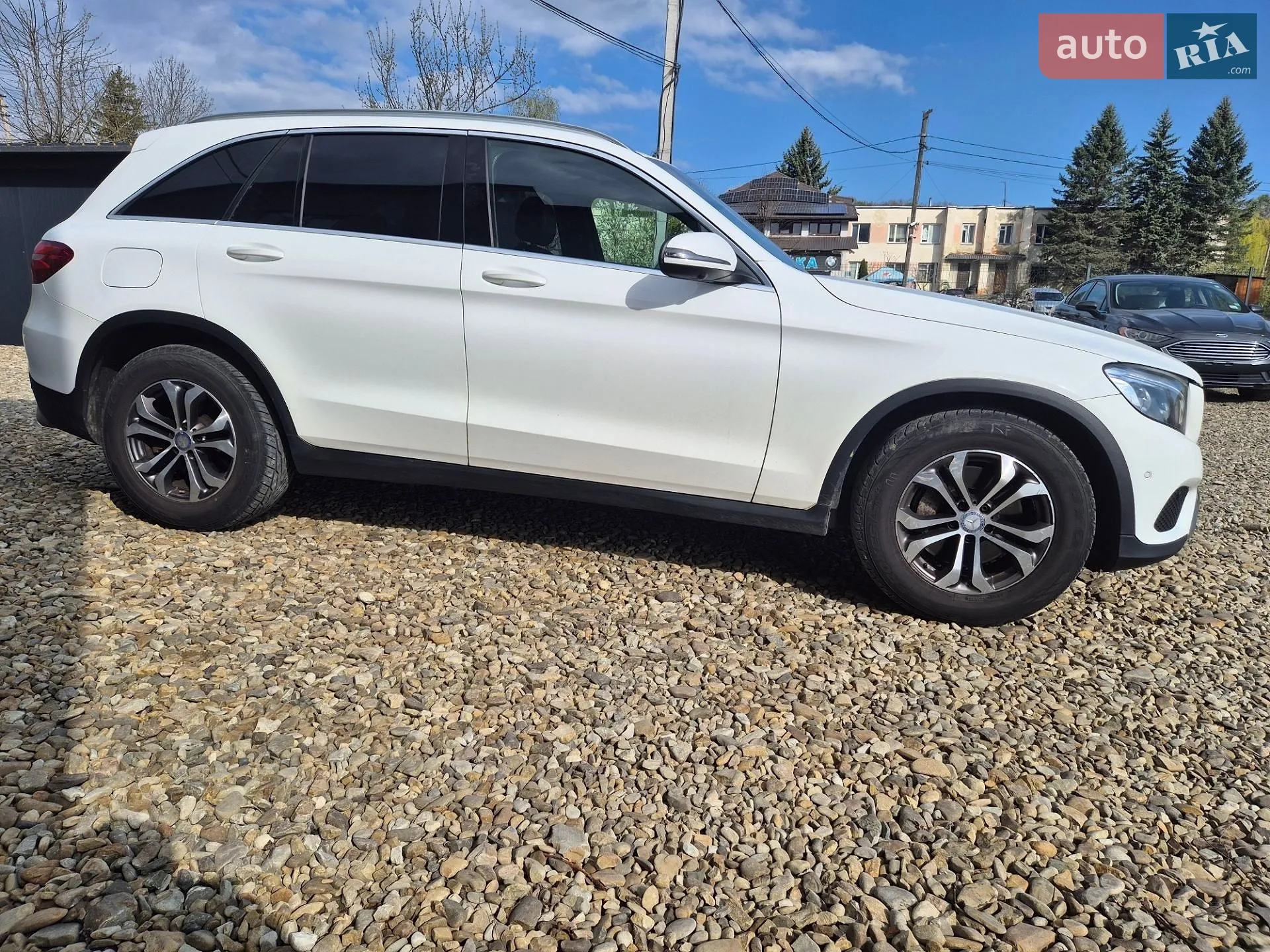 2016 Mercedes-Benz GLC - мініатюра 25