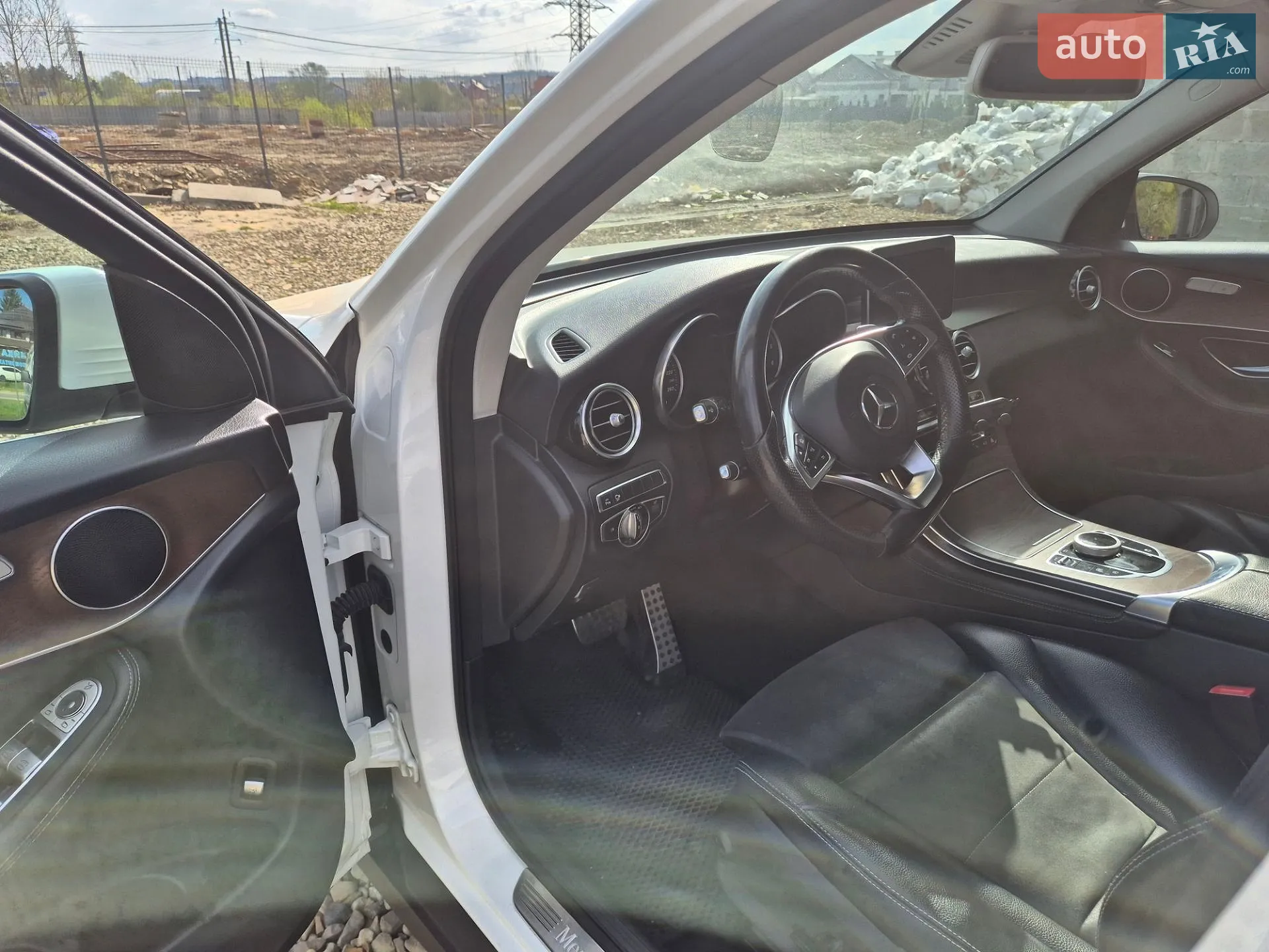 2016 Mercedes-Benz GLC - мініатюра 64
