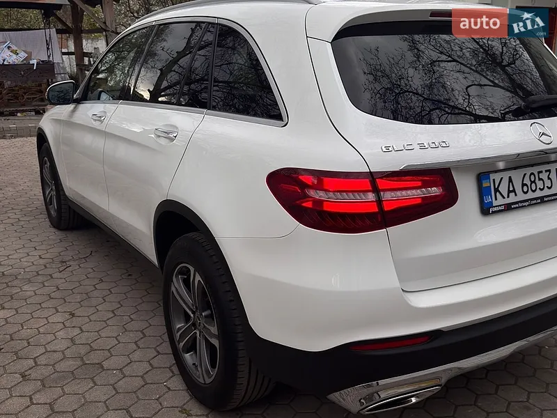 Mercedes-Benz GLC-Class 2019 VIN WDC0G4KB2KF643350 фото оголошення 10 з 79