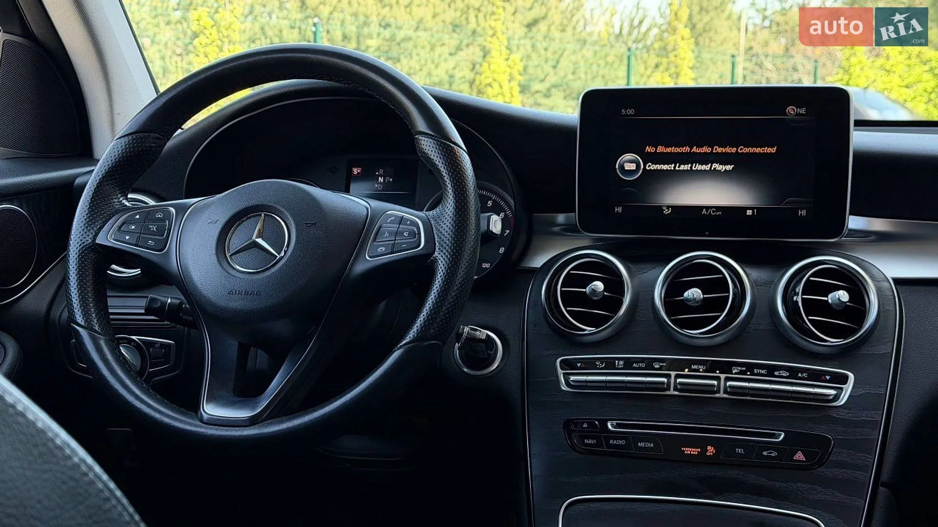 2016 Mercedes-Benz GLC - мініатюра 21