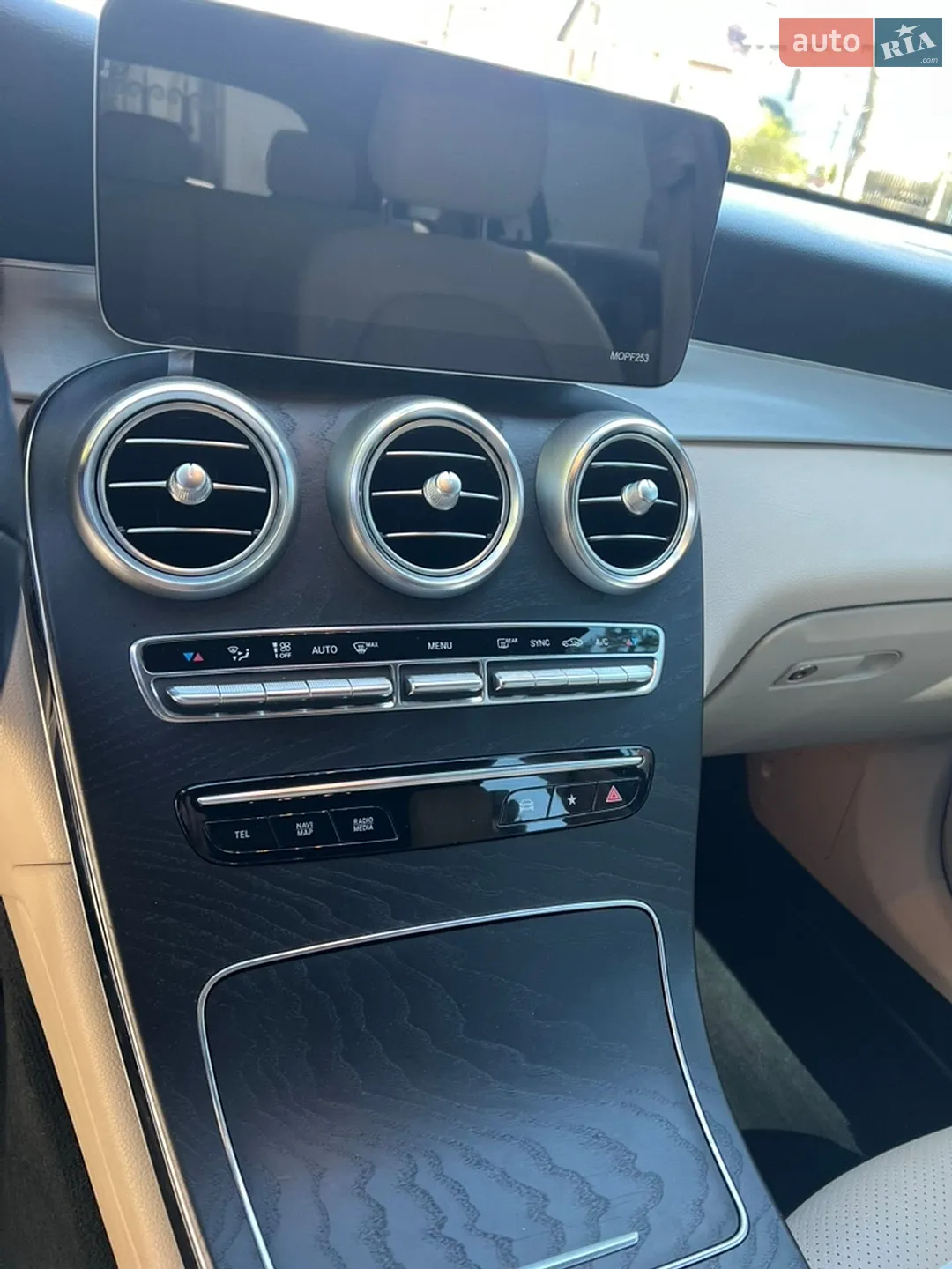 2021 Mercedes-Benz GLC - мініатюра 9