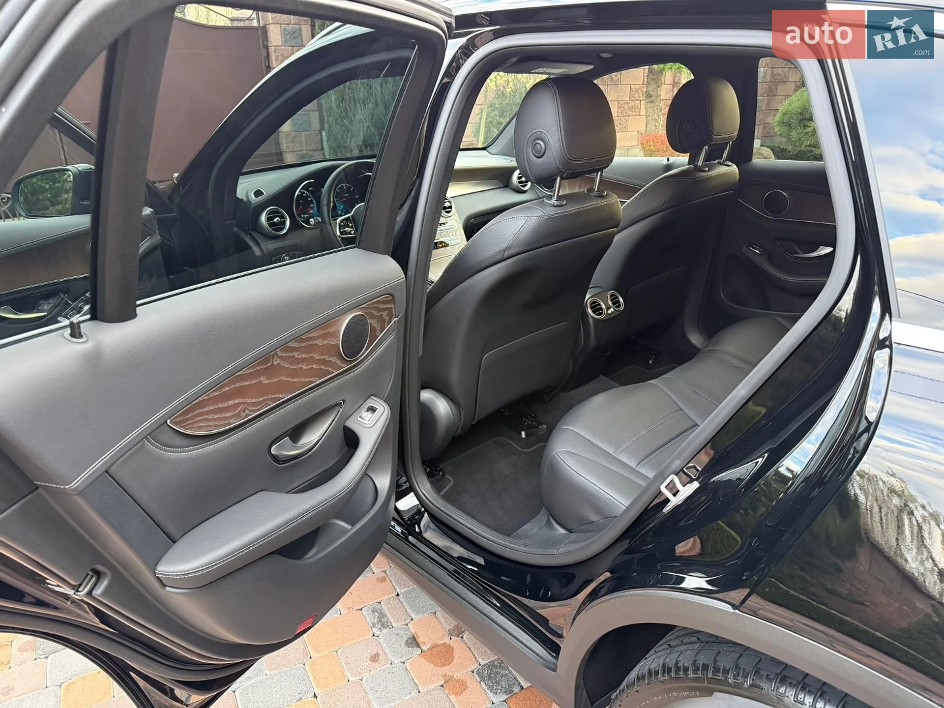 2019 Mercedes-Benz GLC - мініатюра 12