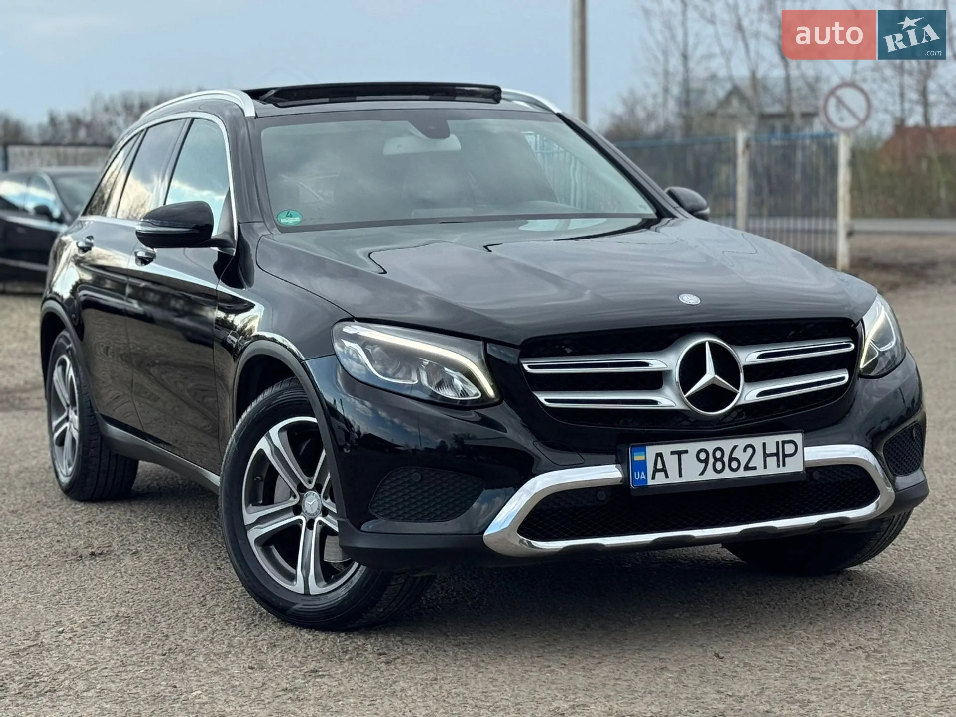 2016 Mercedes-Benz GLC - мініатюра 12