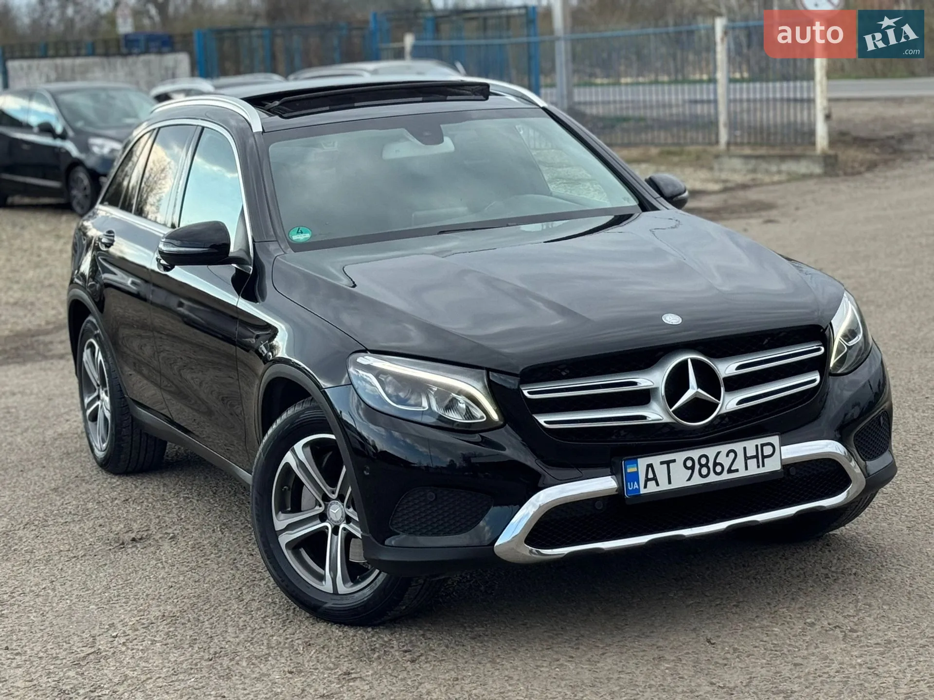 2016 Mercedes-Benz GLC - мініатюра 11