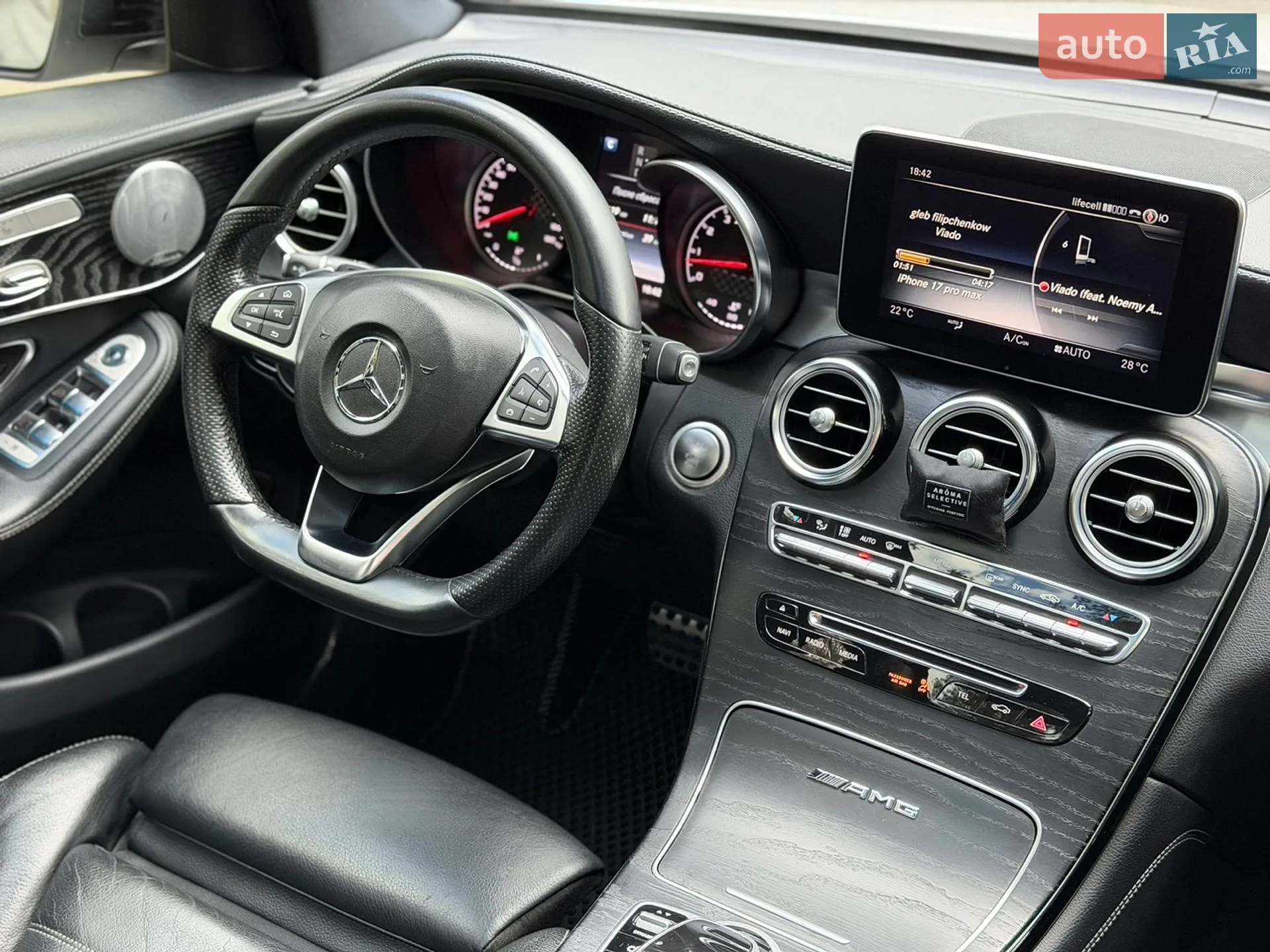 2017 Mercedes-Benz GLC - мініатюра 32