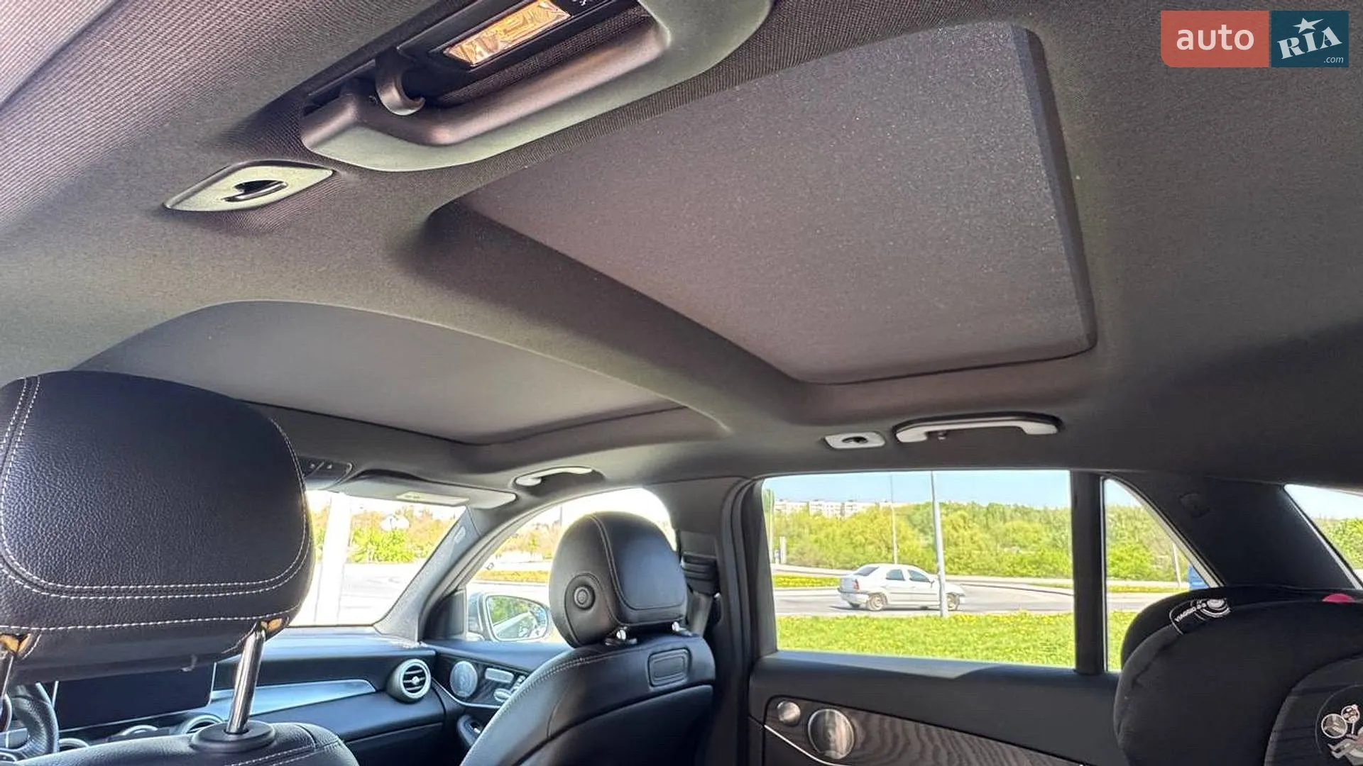2017 Mercedes-Benz GLC - мініатюра 11