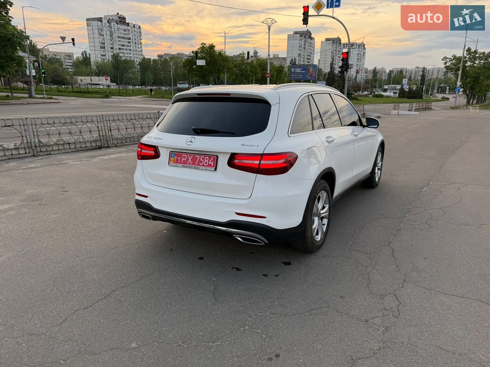 2018 Mercedes-Benz GLC - мініатюра 8