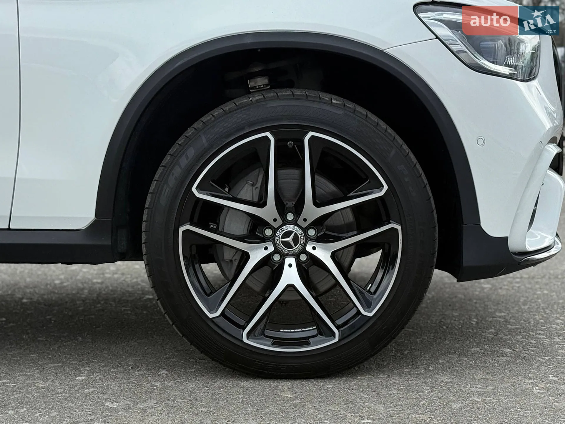 2022 Mercedes-Benz GLC - мініатюра 31