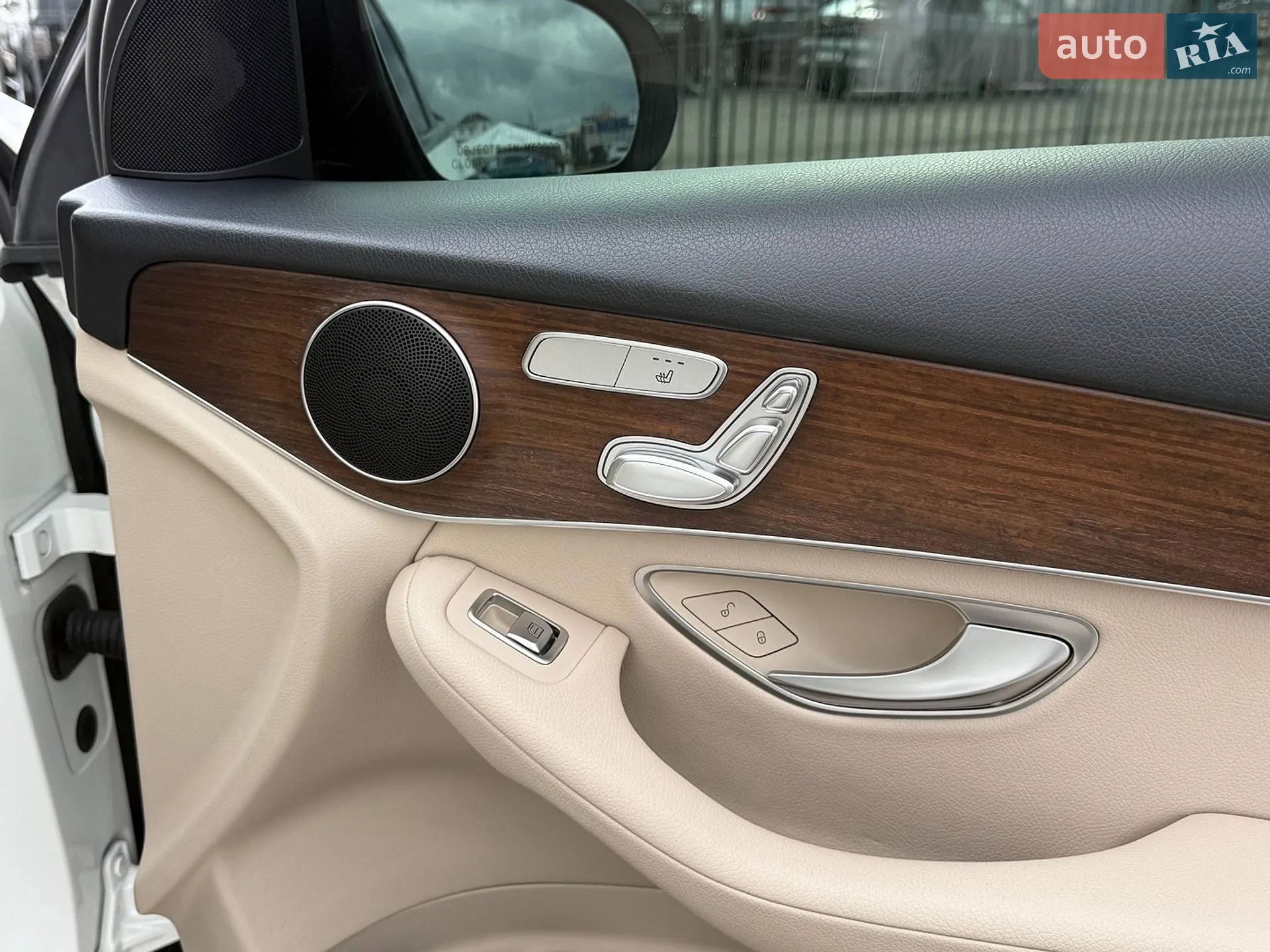 2022 Mercedes-Benz GLC - мініатюра 65