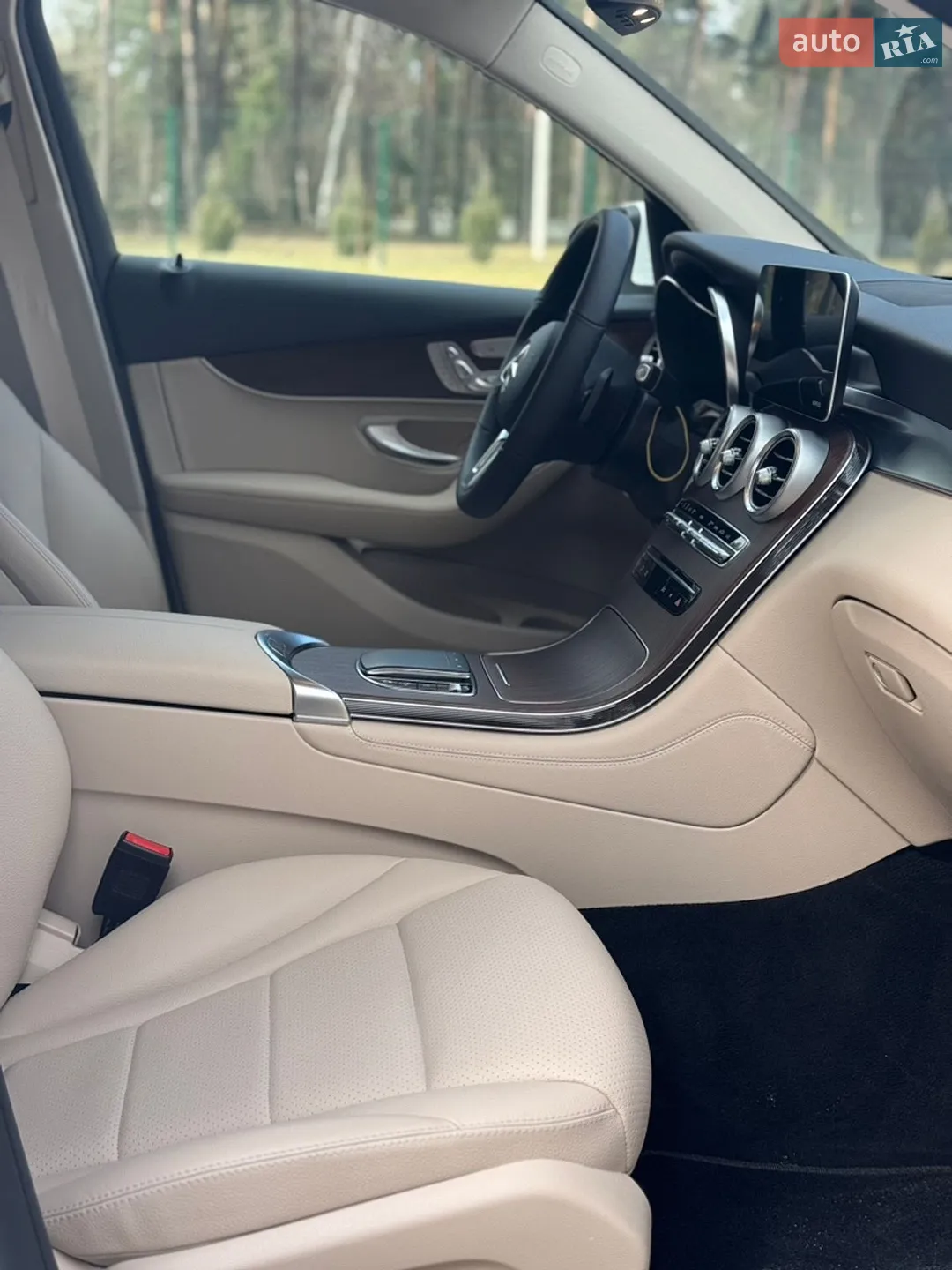 2020 Mercedes-Benz GLC - мініатюра 15