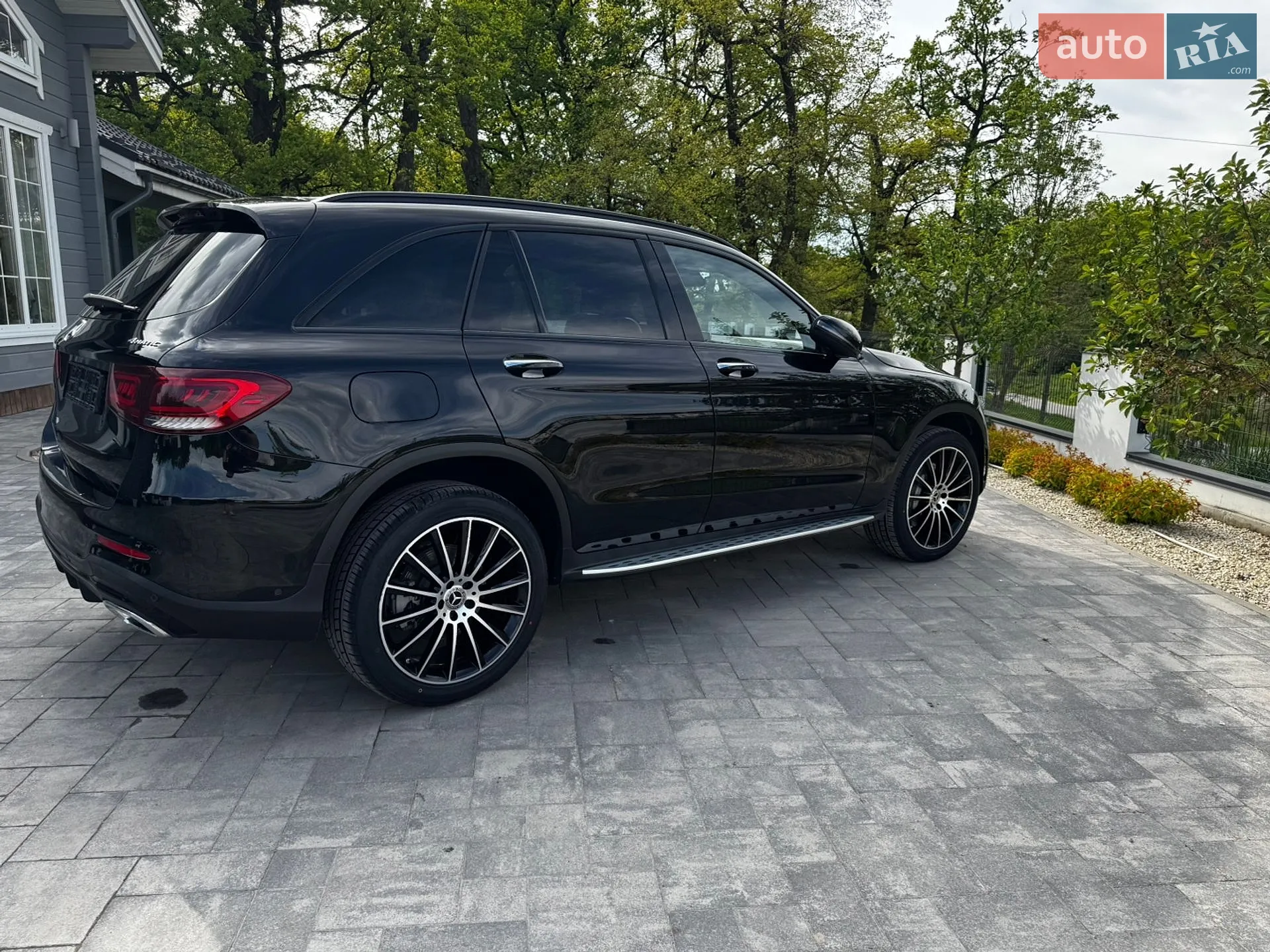 2022 Mercedes-Benz GLC - мініатюра 35