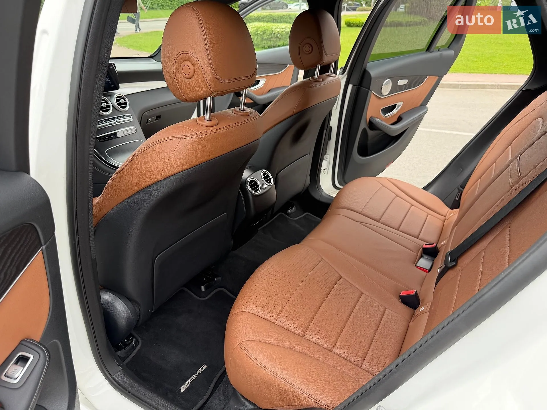 2020 Mercedes-Benz GLC - мініатюра 51
