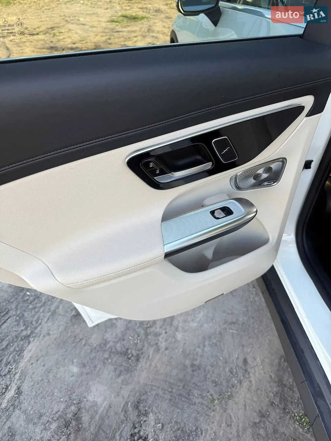 2023 Mercedes-Benz GLC - мініатюра 29