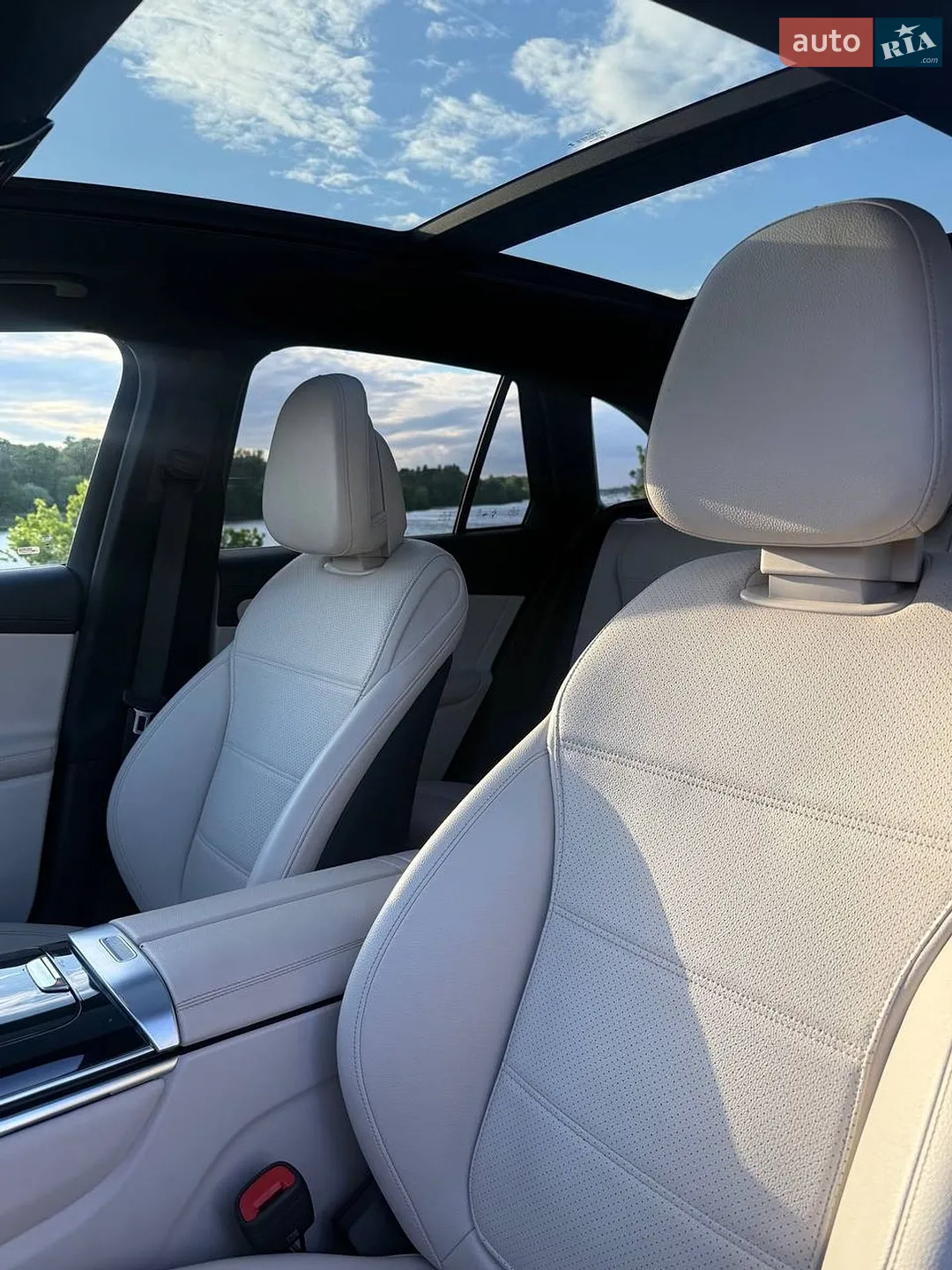 2023 Mercedes-Benz GLC - мініатюра 39