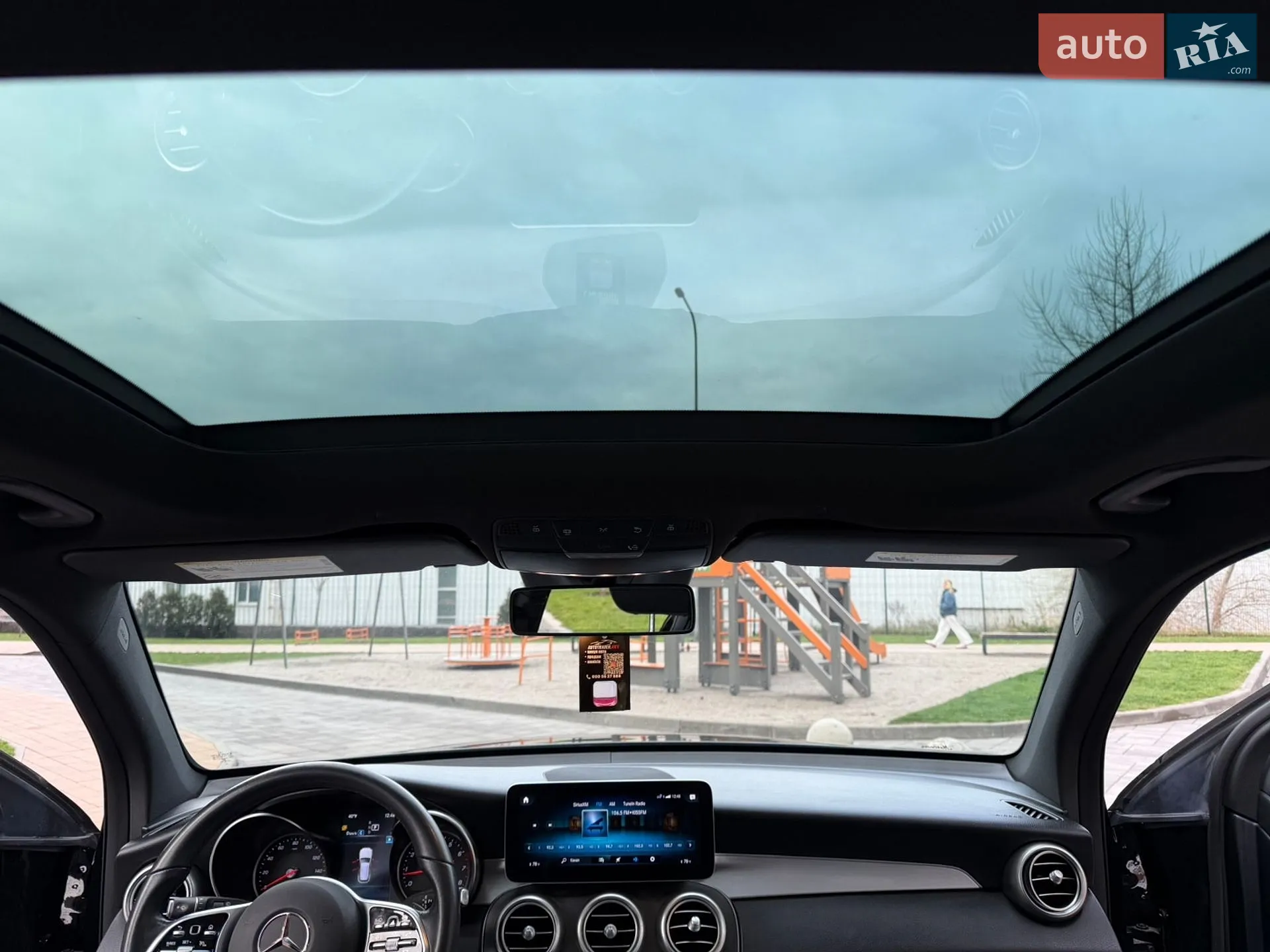 2019 Mercedes-Benz GLC - мініатюра 28