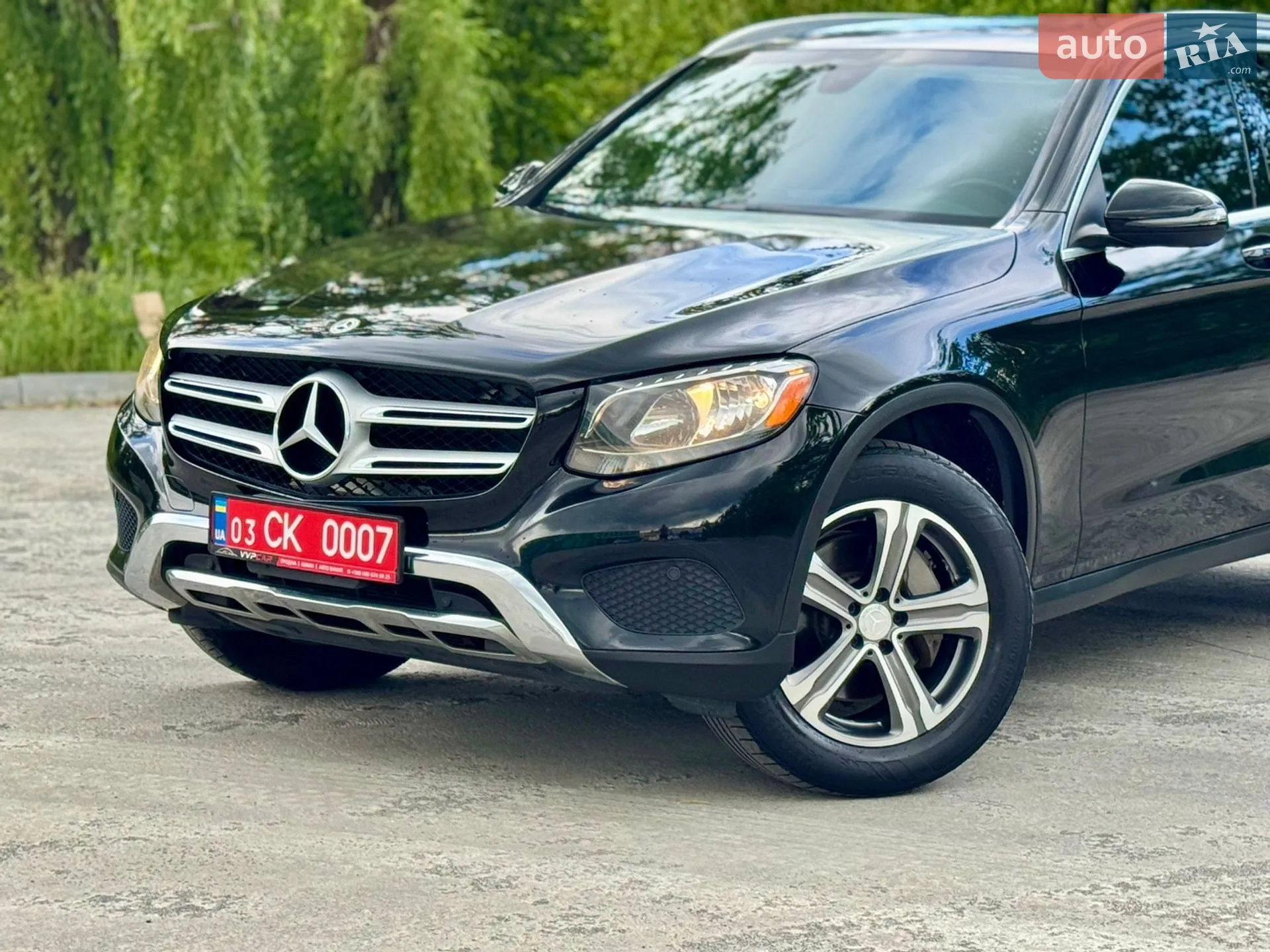 2018 Mercedes-Benz GLC - мініатюра 32