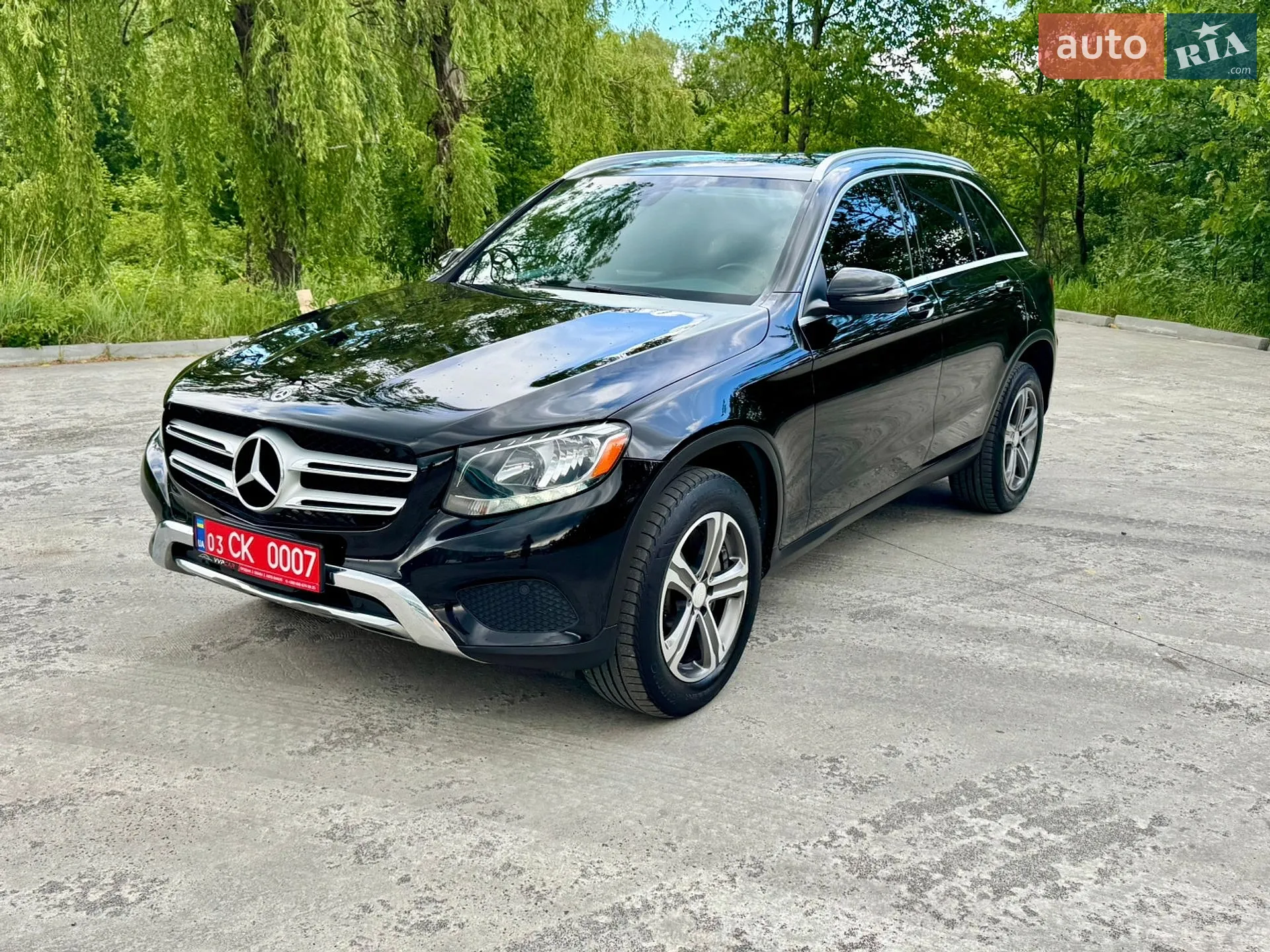 2018 Mercedes-Benz GLC - мініатюра 36