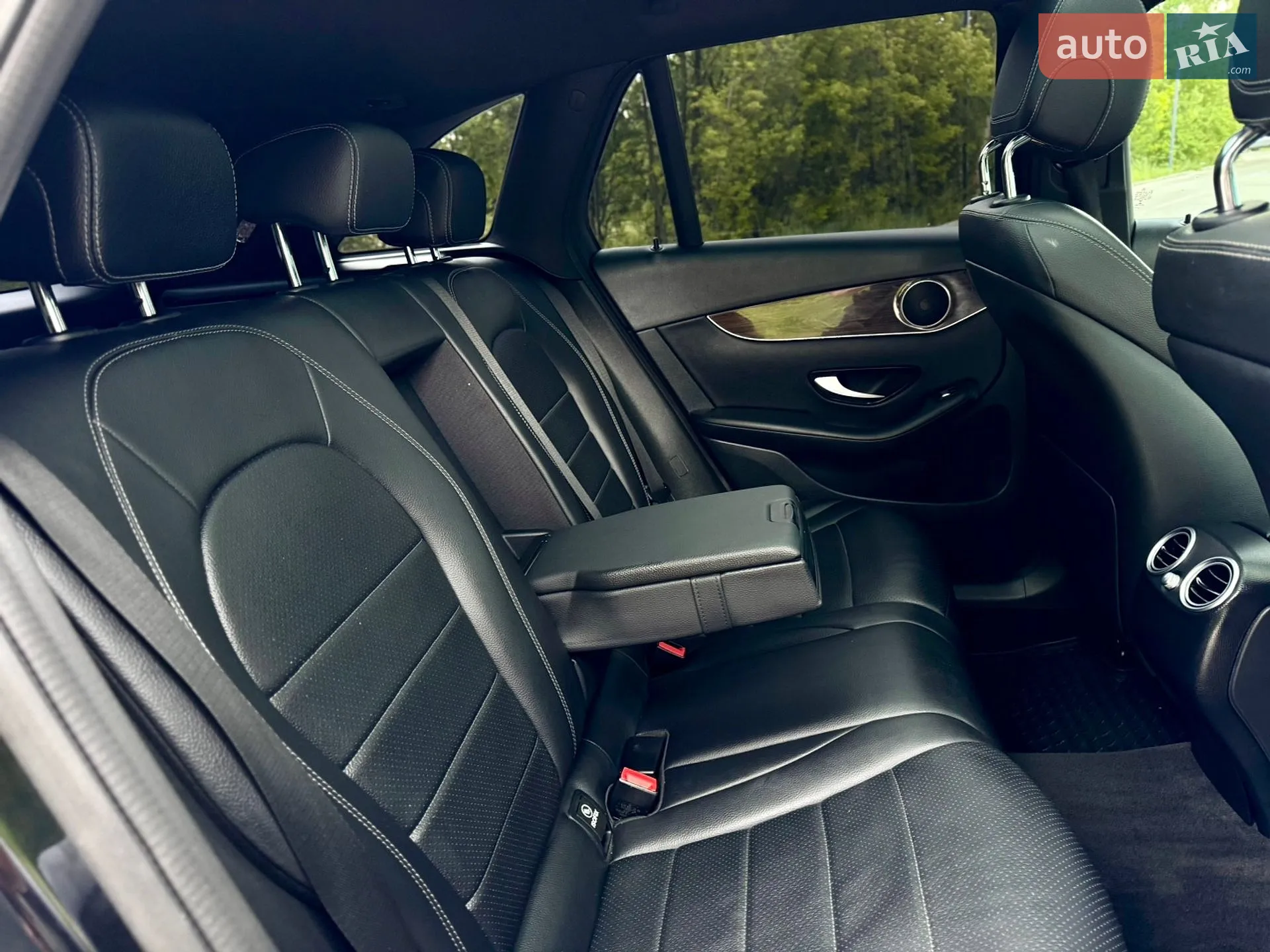 2018 Mercedes-Benz GLC - мініатюра 91