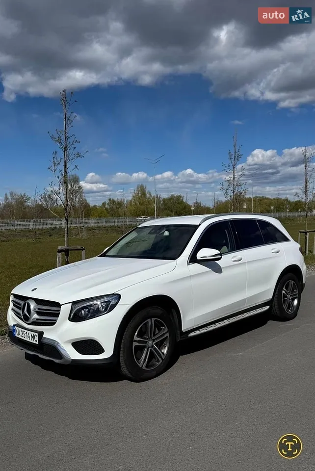 2016 Mercedes-Benz GLC - мініатюра 35
