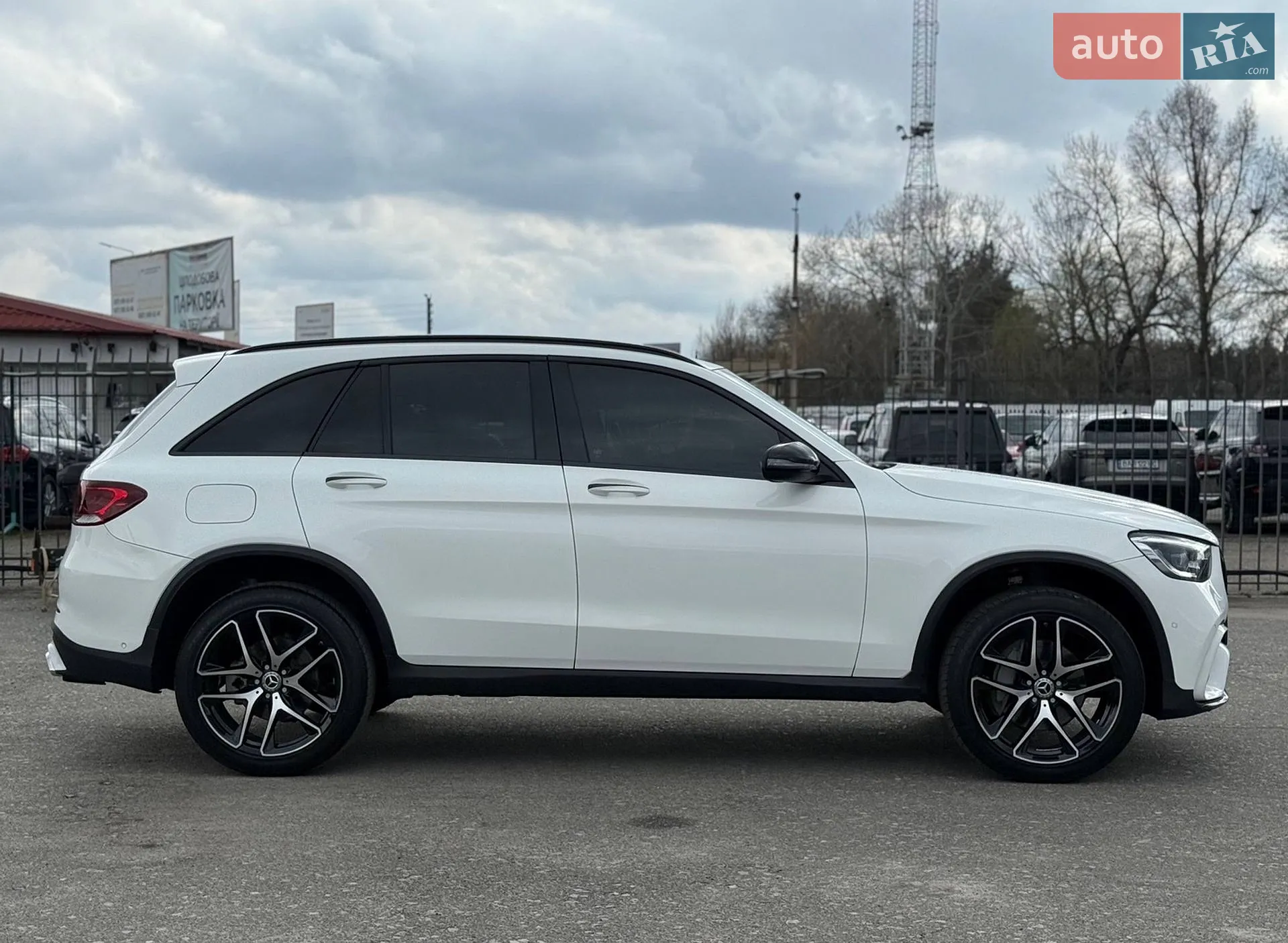 2022 Mercedes-Benz GLC - мініатюра 30