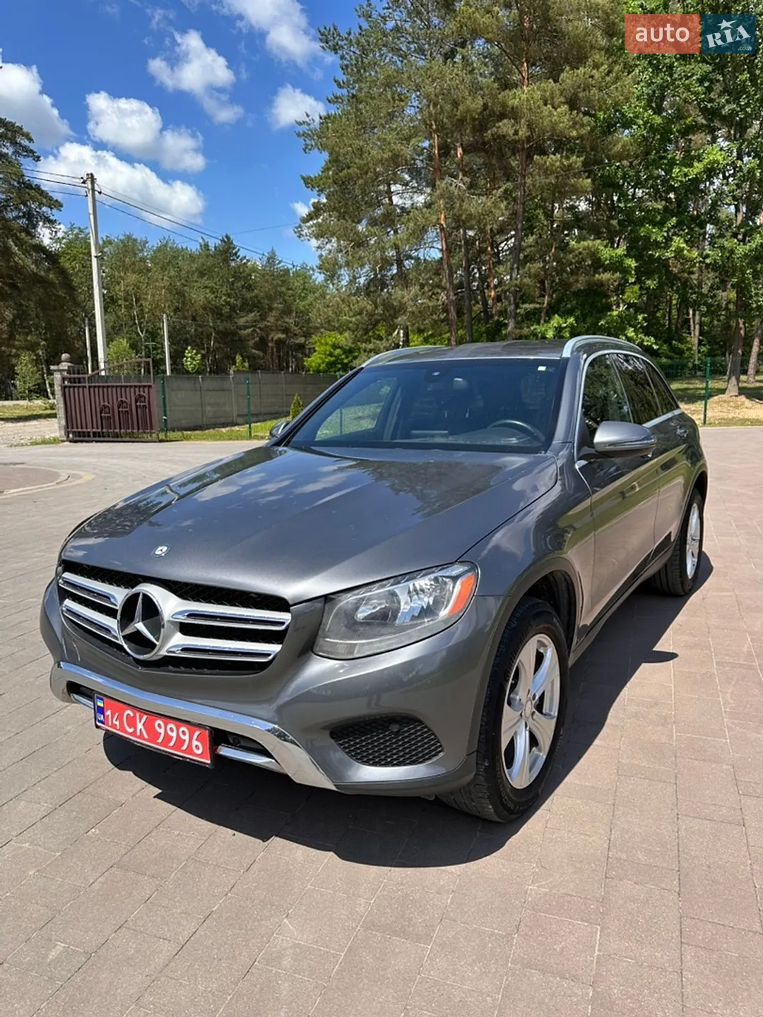 2017 Mercedes-Benz GLC - мініатюра 2