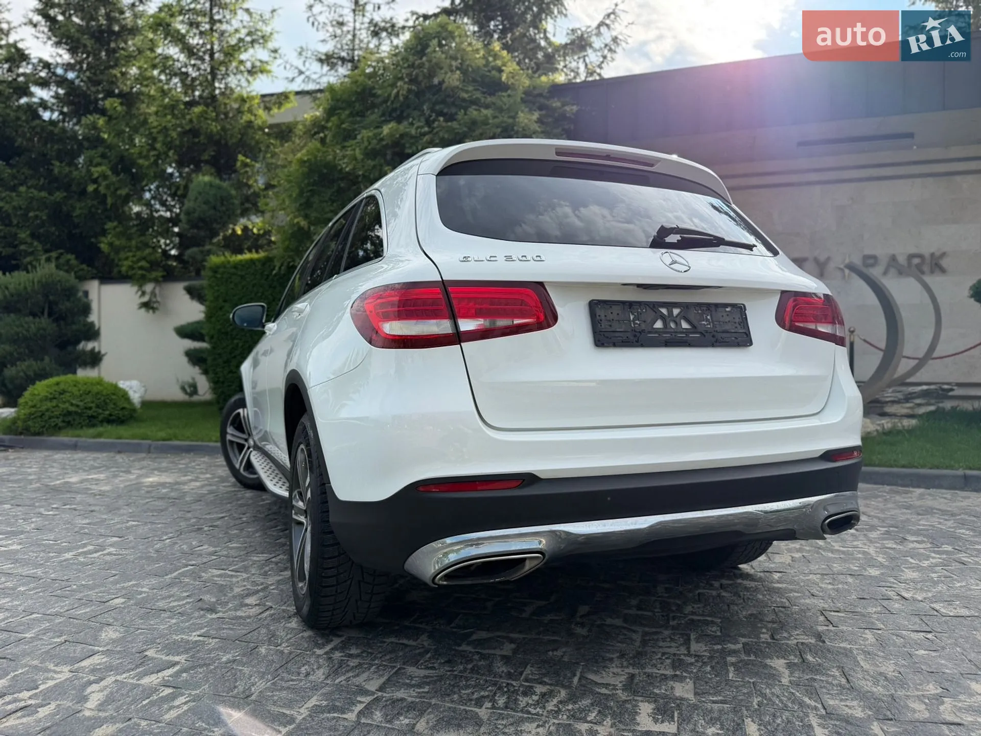 2015 Mercedes-Benz GLC - мініатюра 9