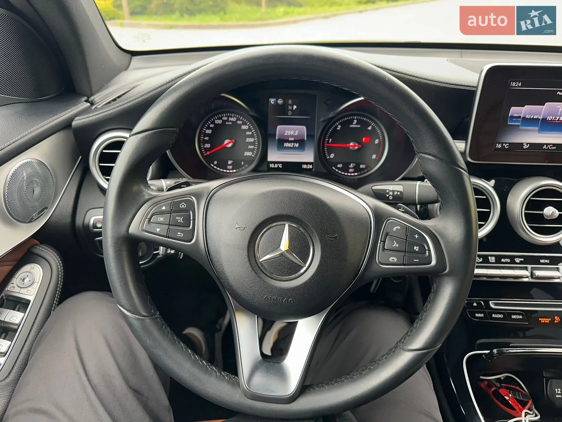 2017 Mercedes-Benz GLC - мініатюра 38