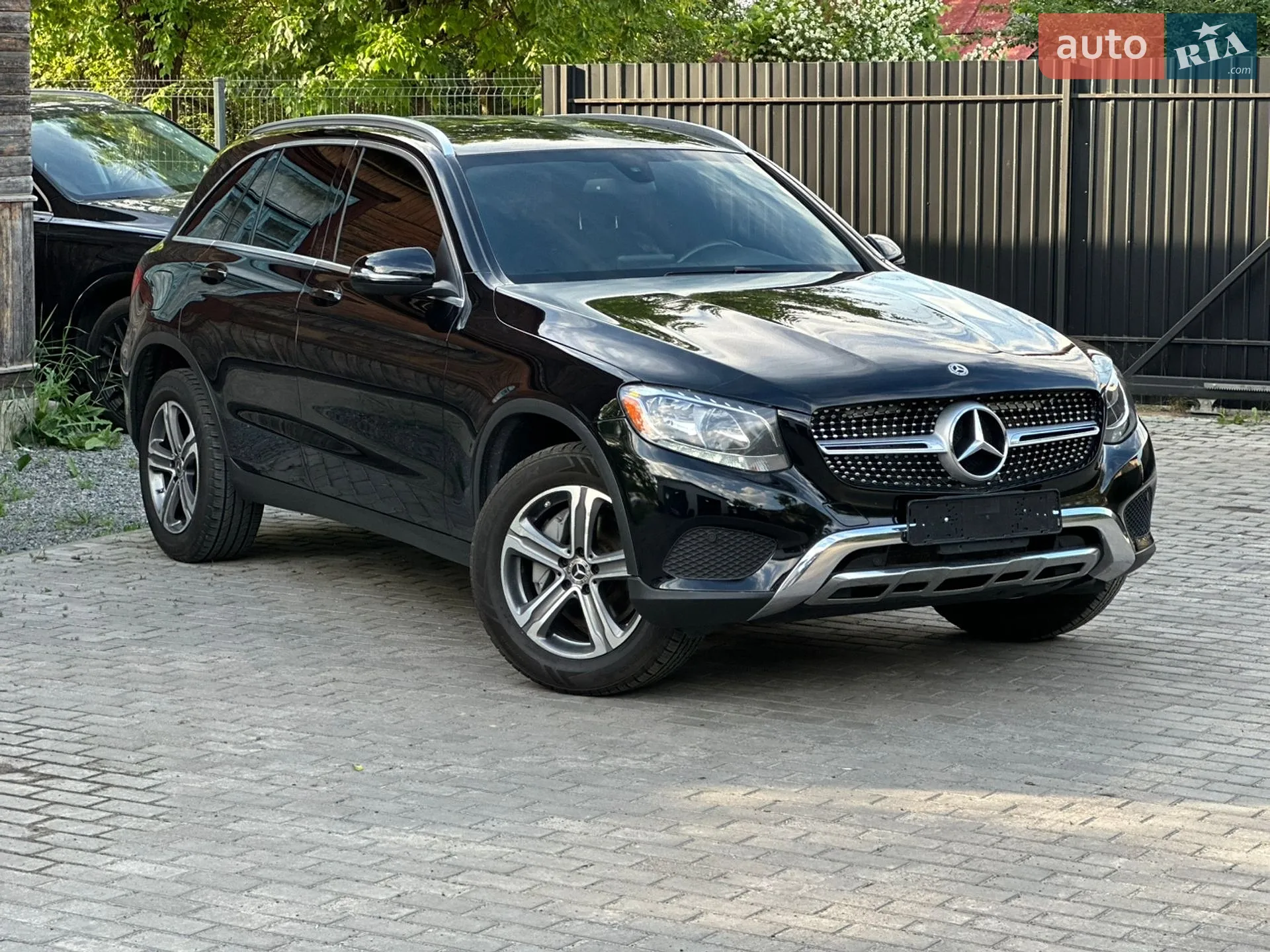 2019 Mercedes-Benz GLC - мініатюра 2