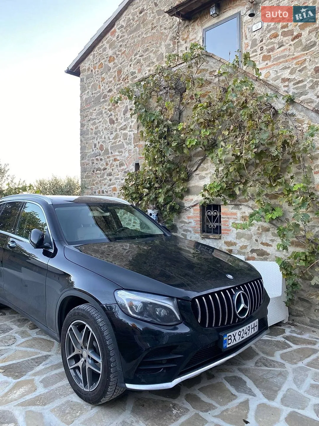 2017 Mercedes-Benz GLC - мініатюра 3