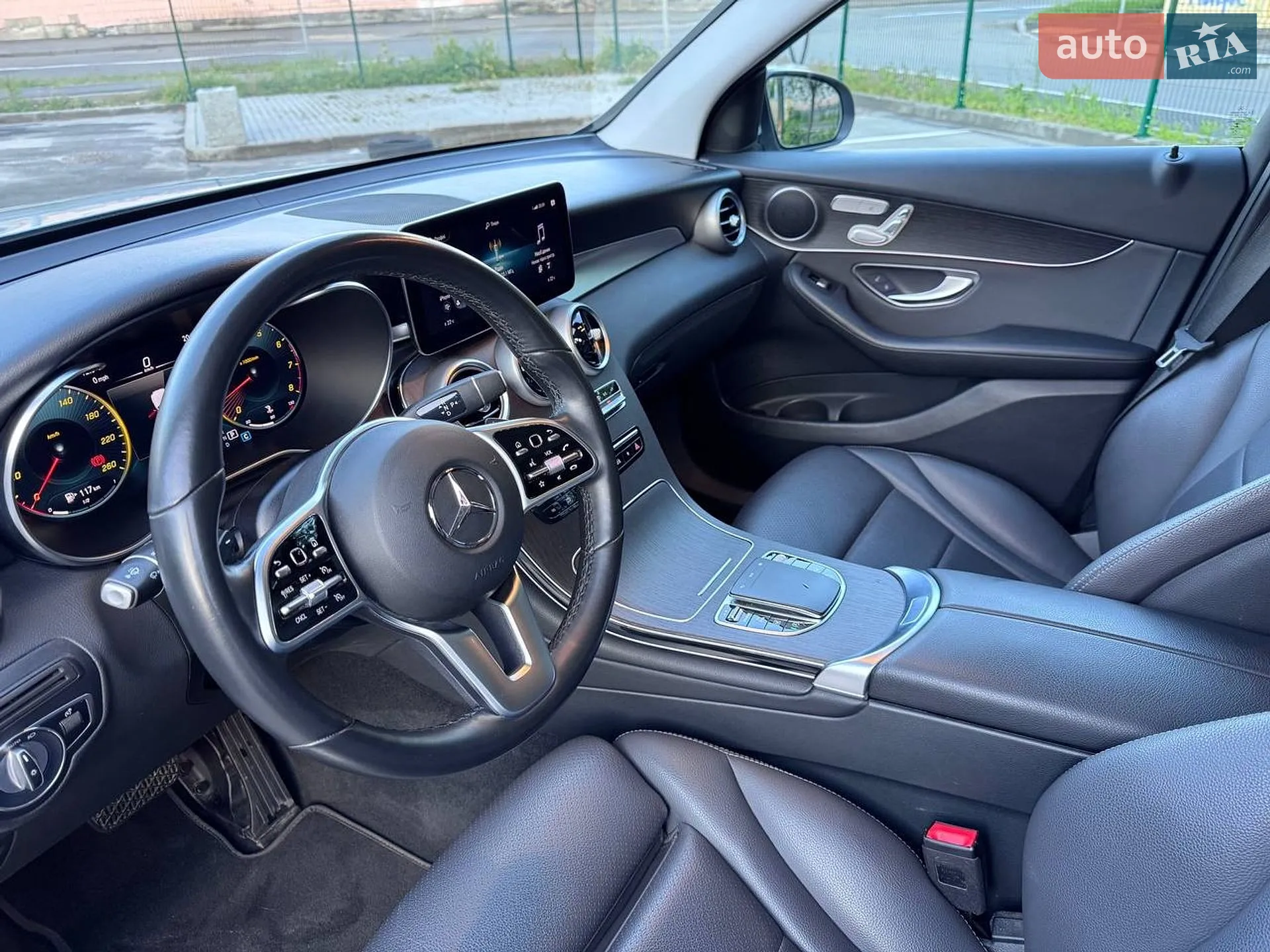 2022 Mercedes-Benz GLC - мініатюра 10