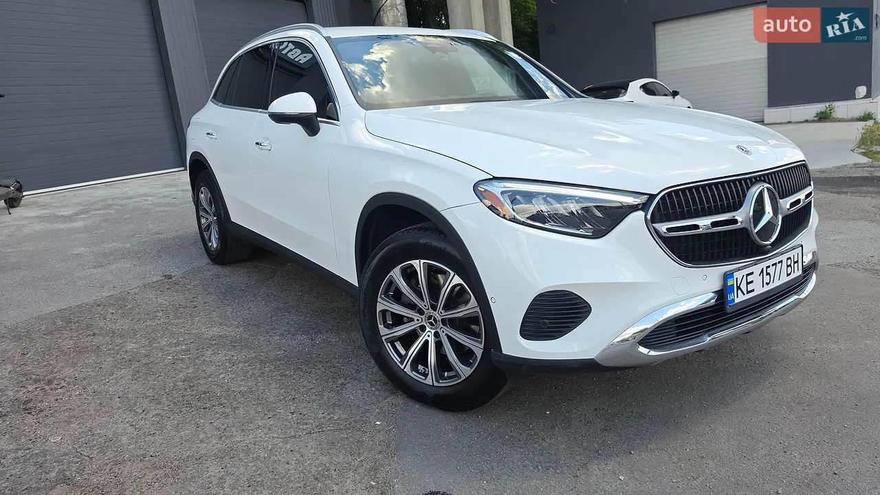 2025 Mercedes-Benz GLC - мініатюра 11