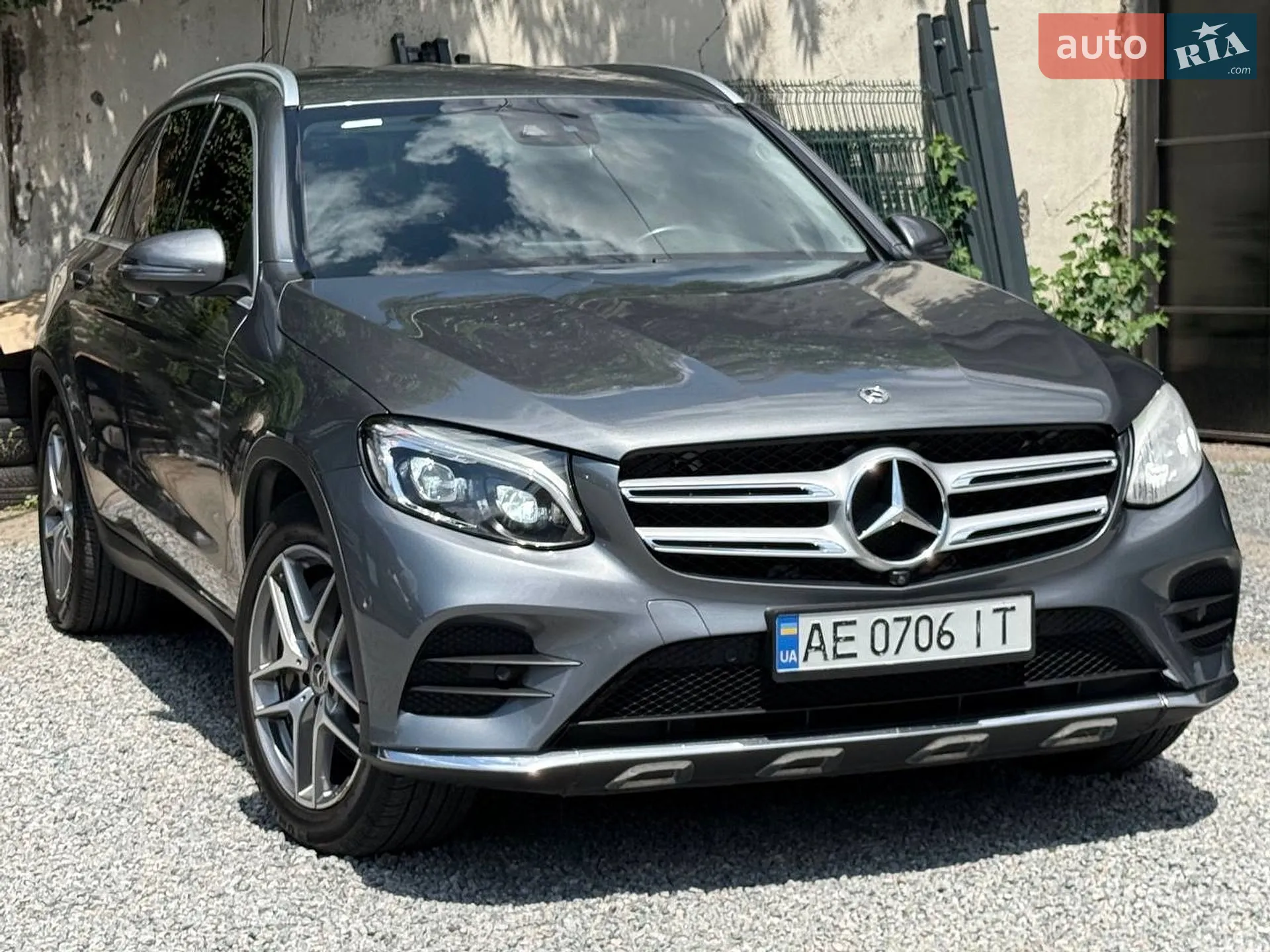 2018 Mercedes-Benz GLC - мініатюра 2