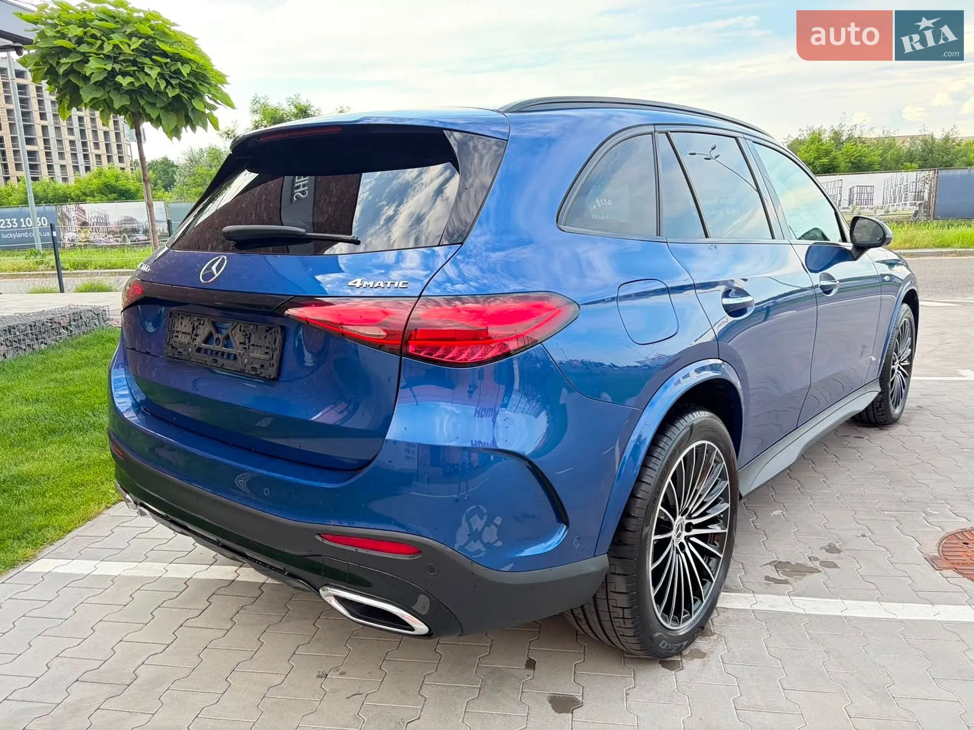 2025 Mercedes-Benz GLC - мініатюра 49