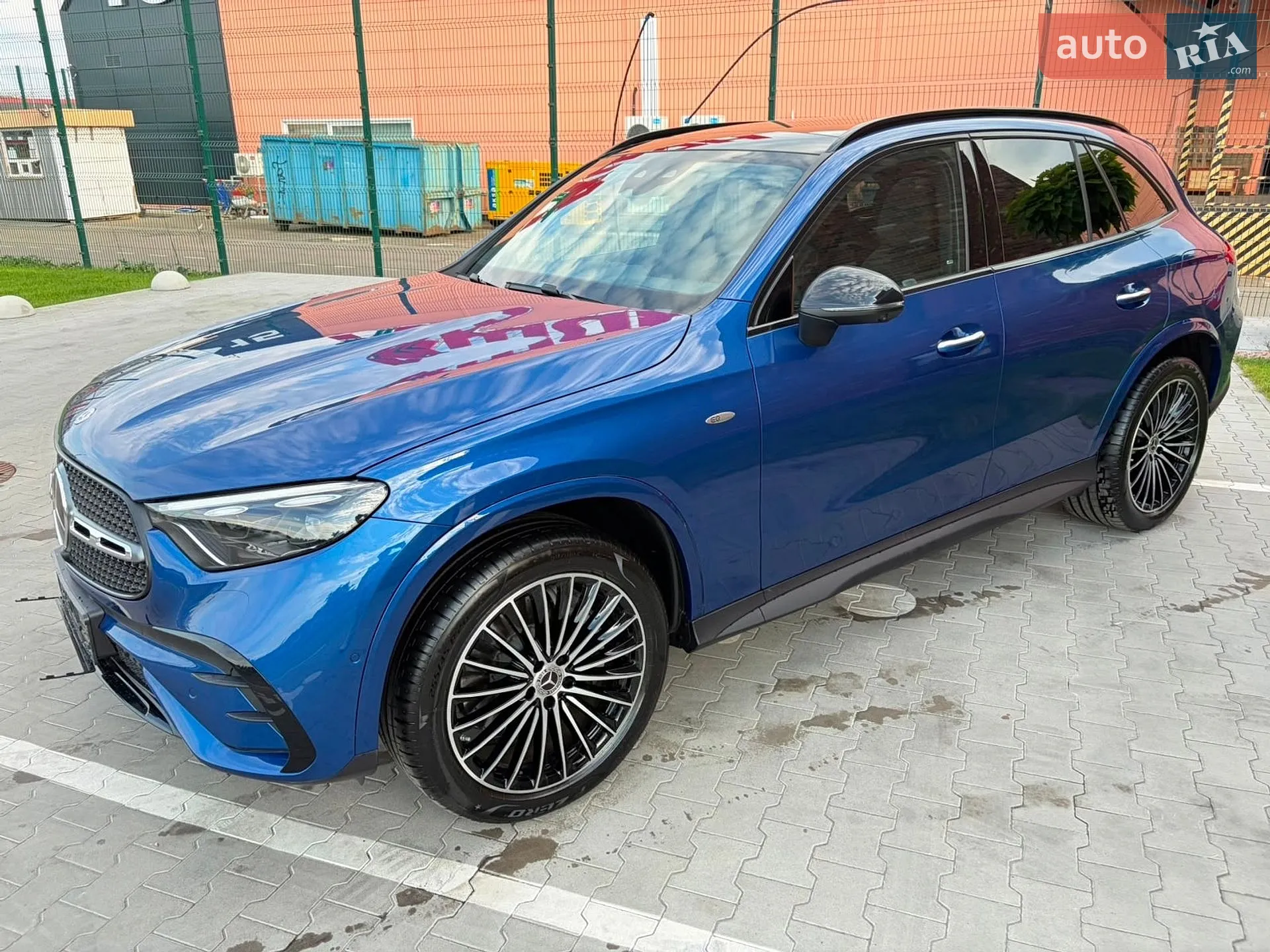 2025 Mercedes-Benz GLC - мініатюра 68