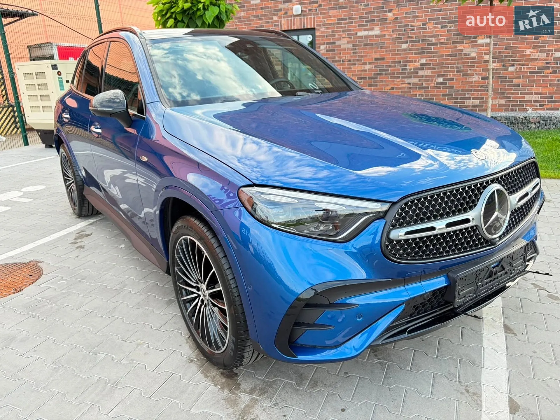2025 Mercedes-Benz GLC - мініатюра 97