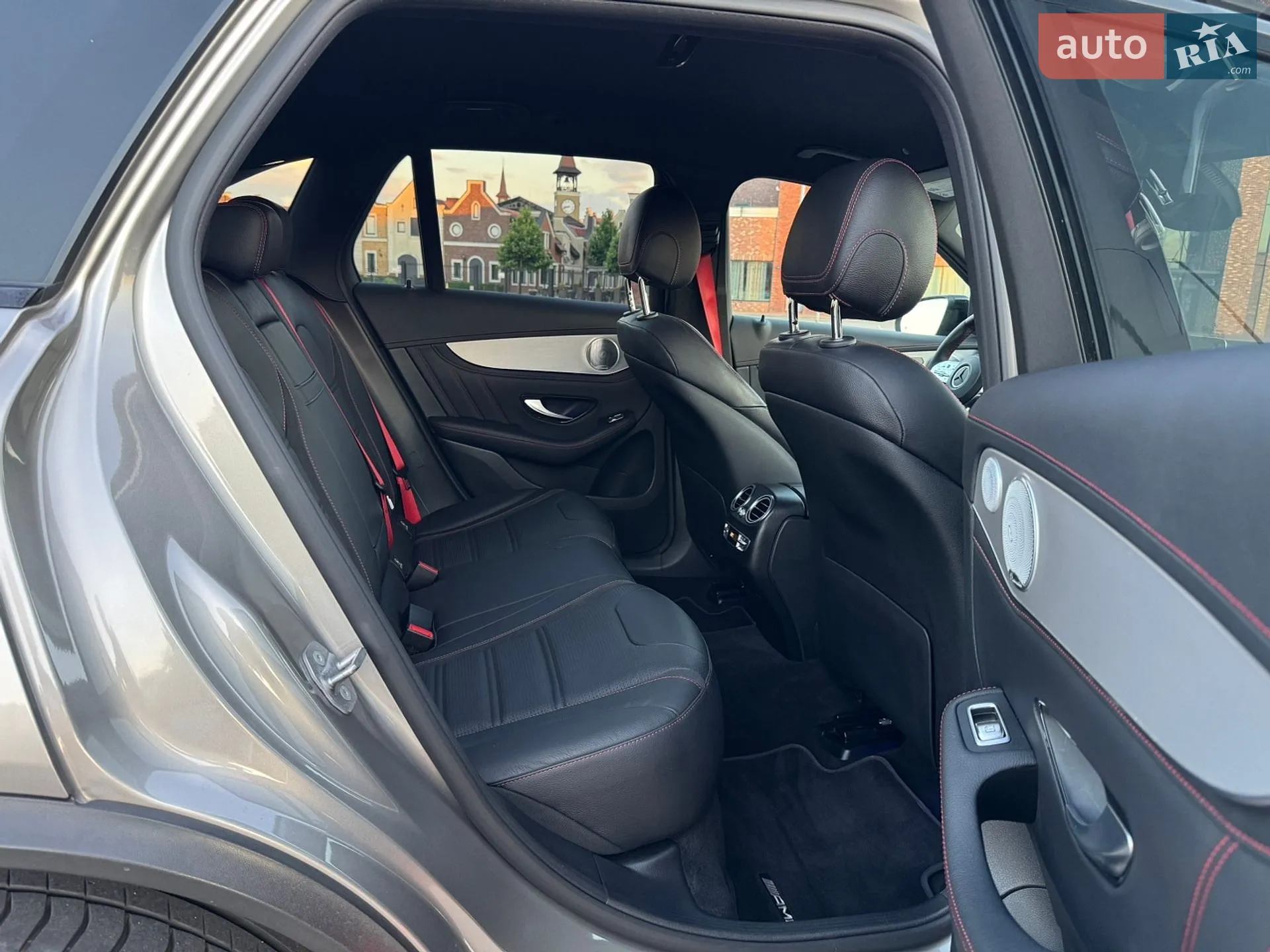 2019 Mercedes-Benz GLC - мініатюра 21