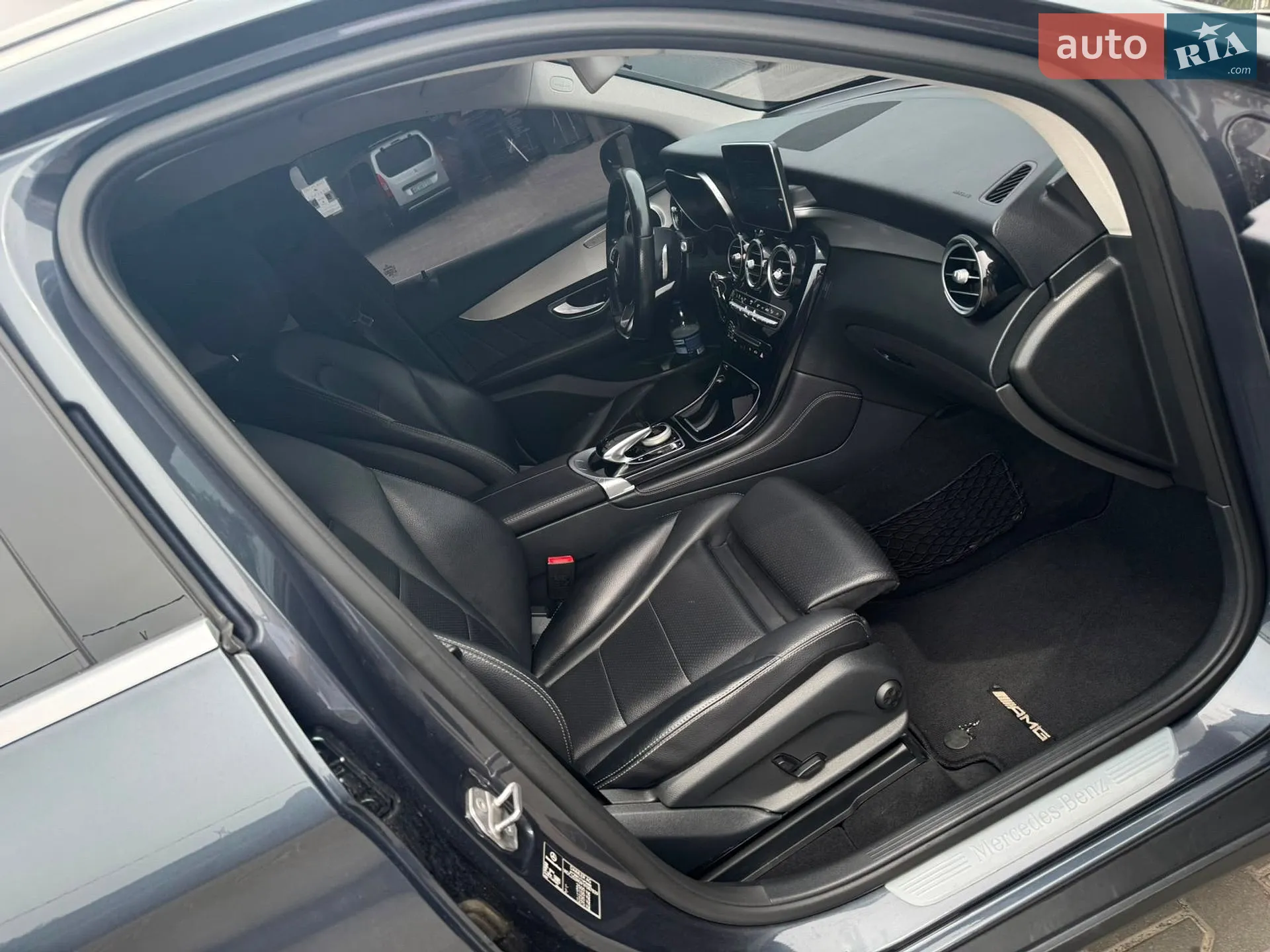 2016 Mercedes-Benz GLC - мініатюра 20