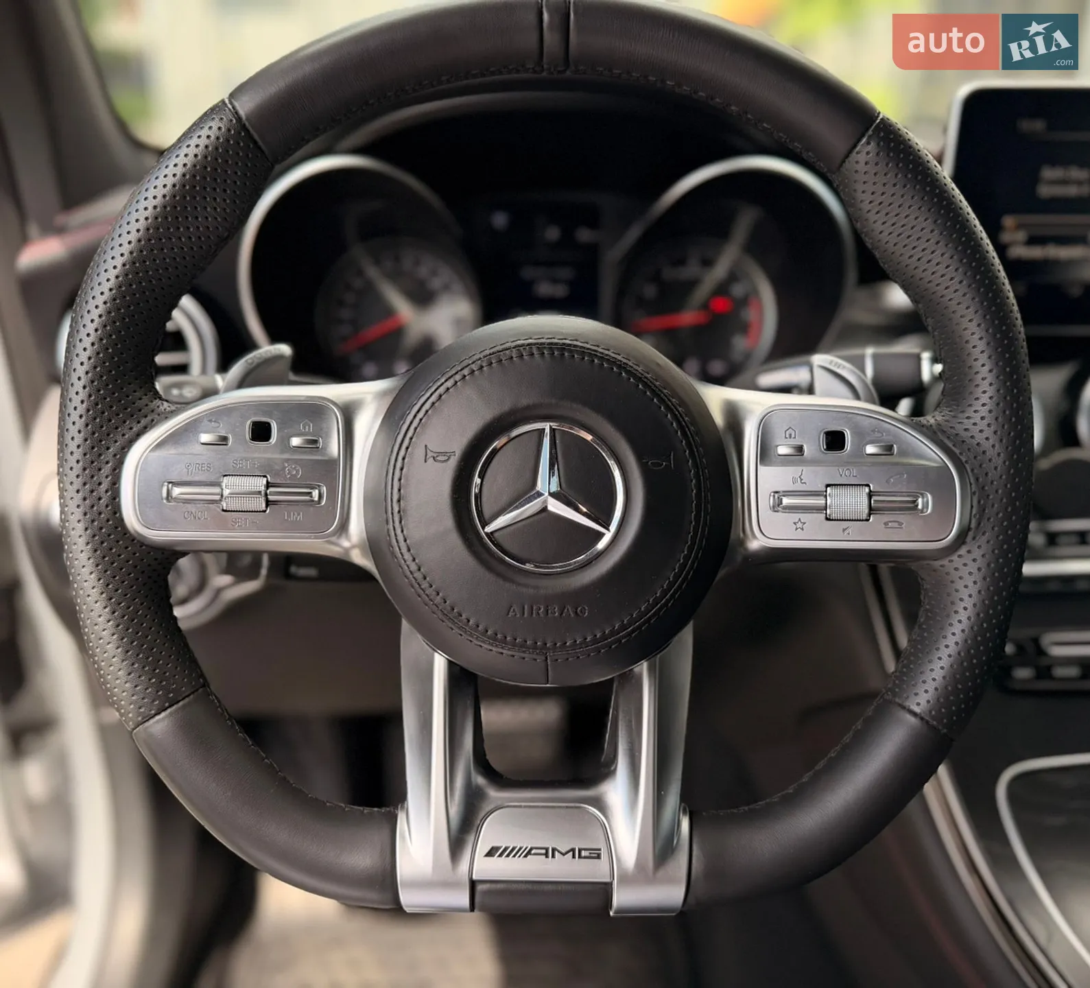 2016 Mercedes-Benz GLC - мініатюра 27
