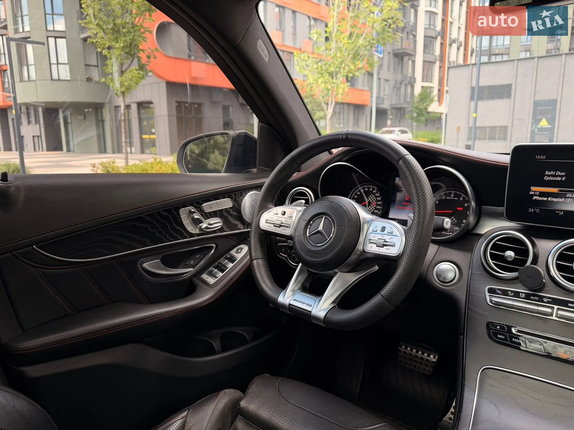 2016 Mercedes-Benz GLC - мініатюра 42