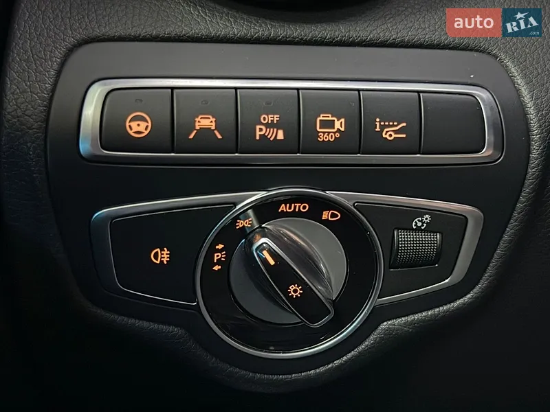 Mercedes-Benz GLC-Class 2016 VIN WDC0G0FB1HF168737 фото оголошення 30 з 77