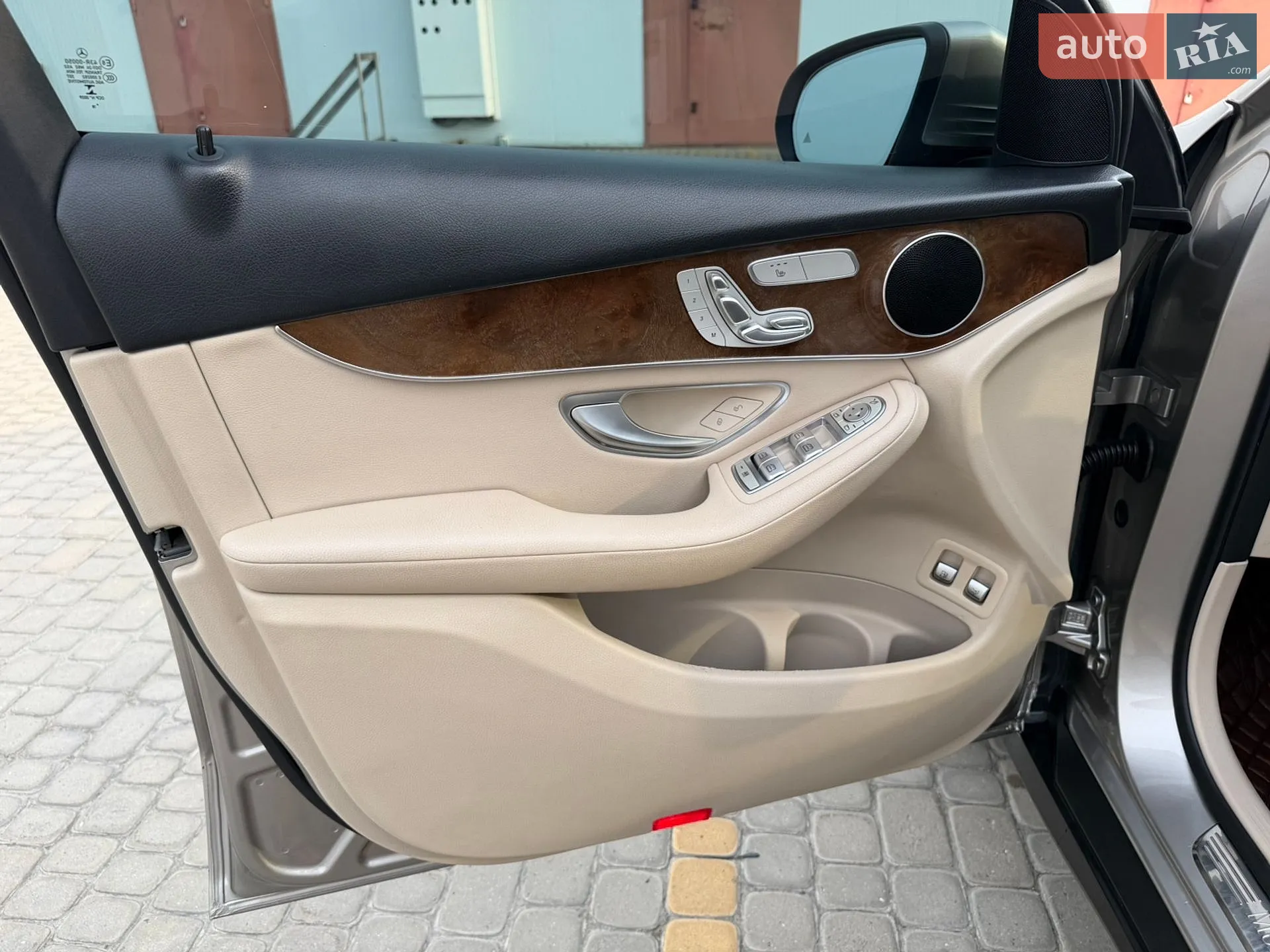 2018 Mercedes-Benz GLC - мініатюра 13