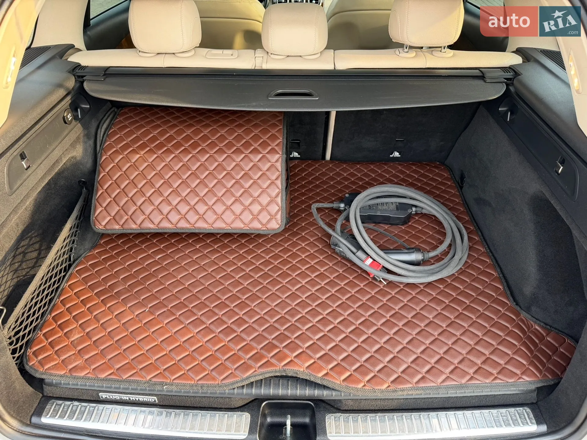 2018 Mercedes-Benz GLC - мініатюра 23