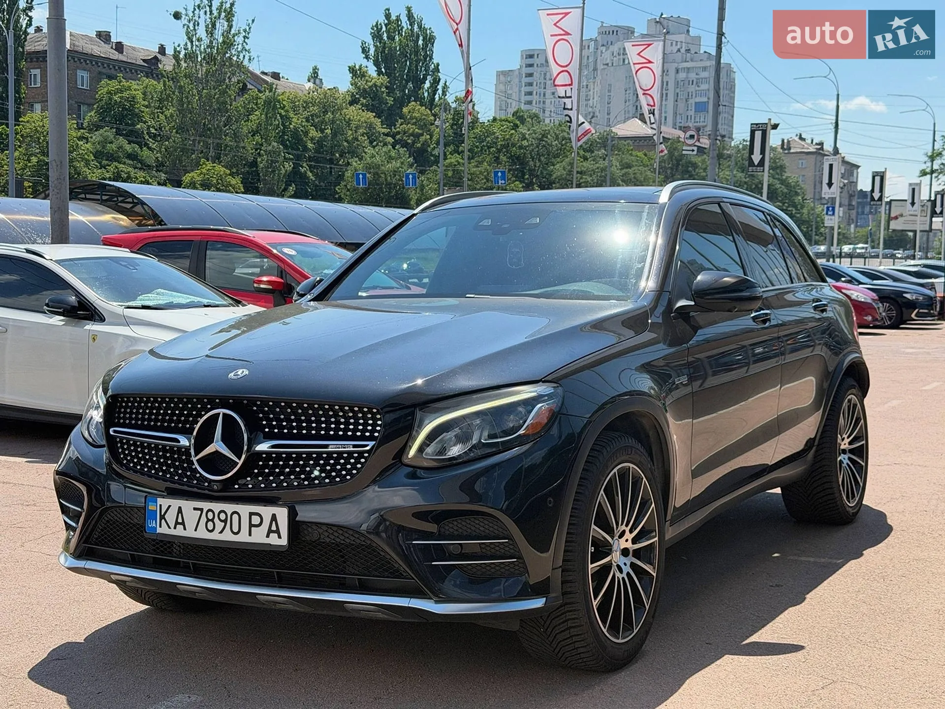 2019 Mercedes-Benz GLC - мініатюра 2