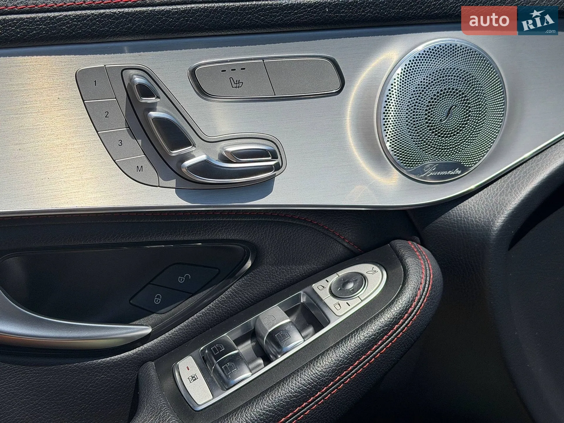2019 Mercedes-Benz GLC - мініатюра 17