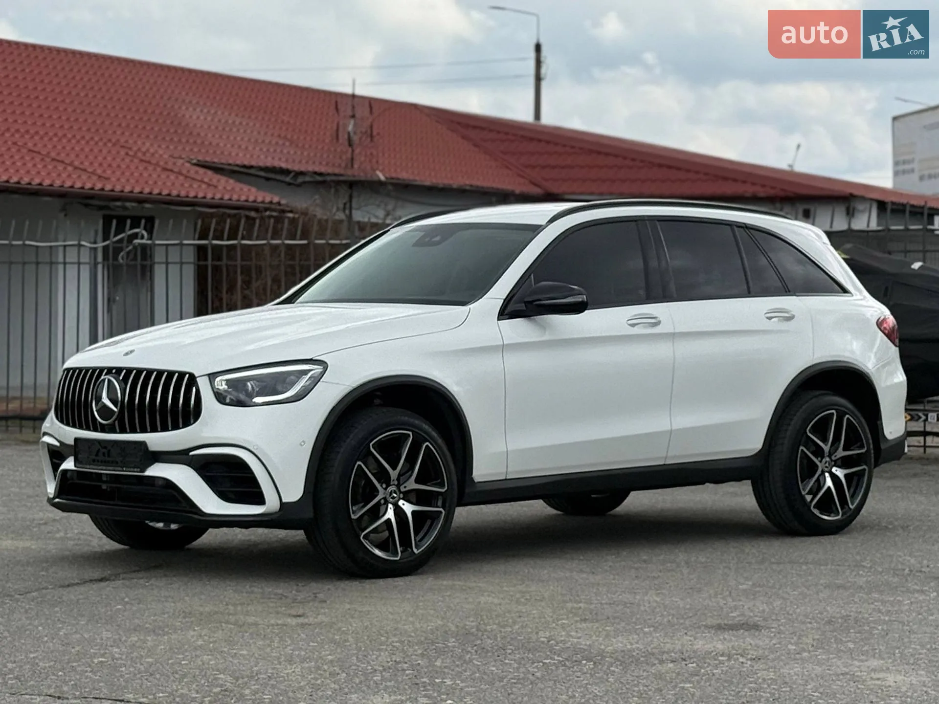 2022 Mercedes-Benz GLC - мініатюра 12